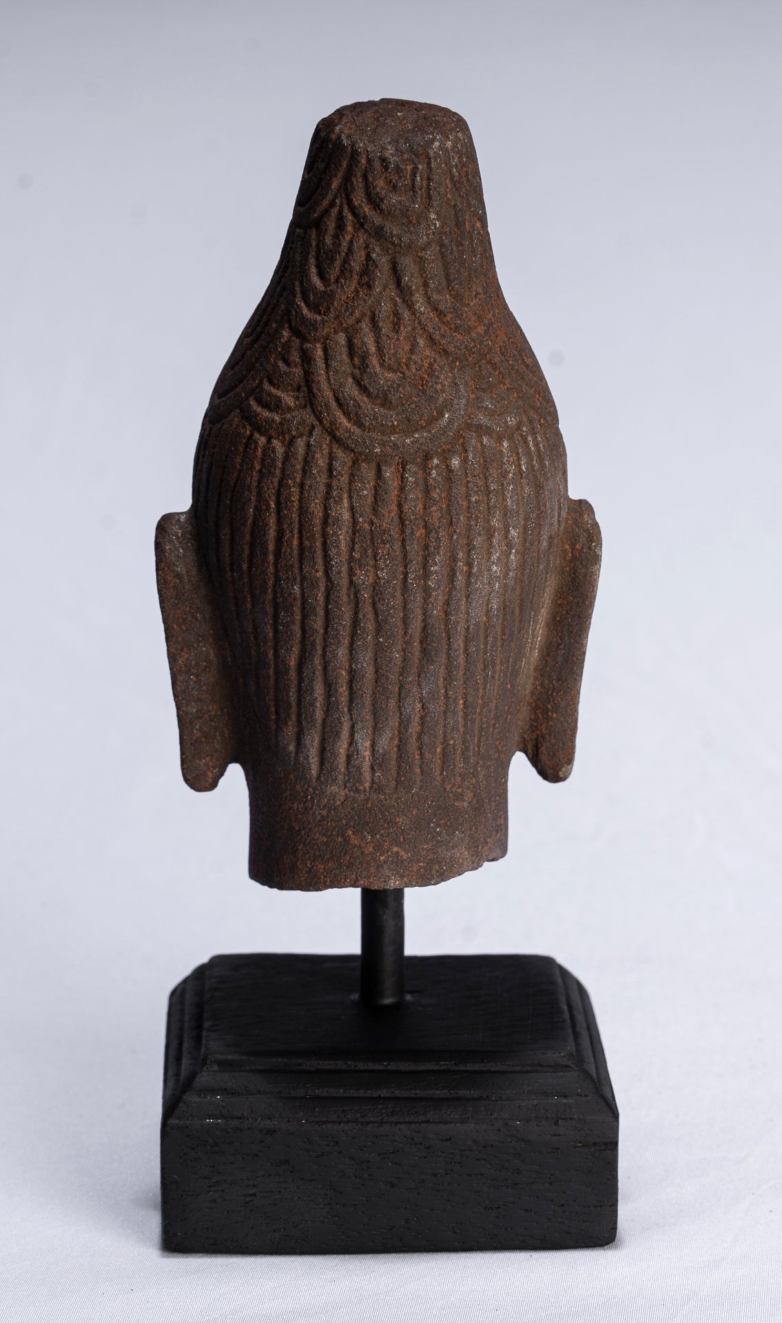 Tête de Bouddha – Statue de tête de Bouddha en pierre de style khmer antique – 20 cm.