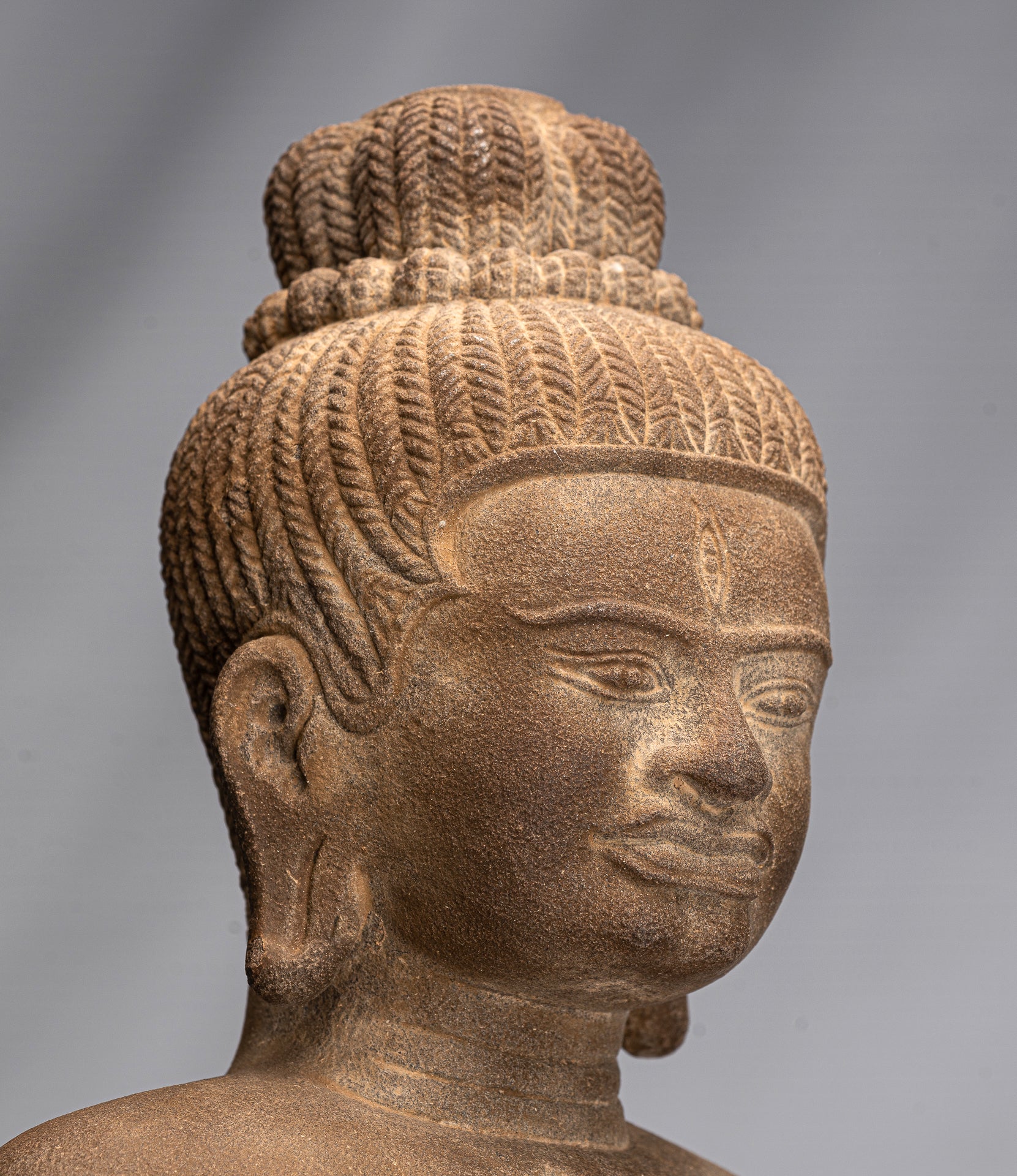 Lakshmi Statue - Antique Baphuon Stone Stone Lakshmi / Devi Consort of Vishnu Busto - 73cm / 29 "