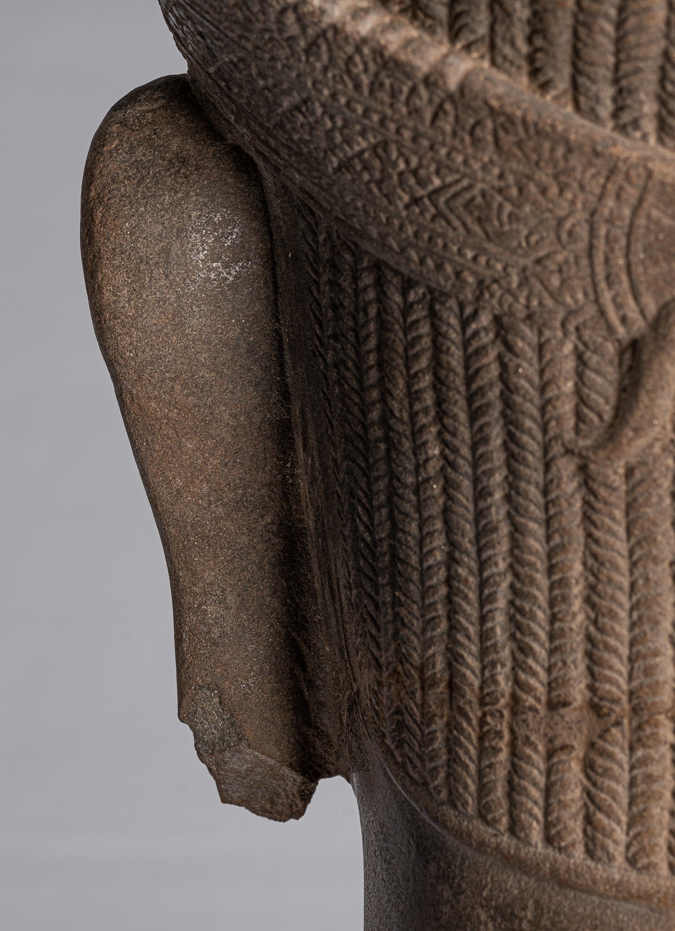 Vishnu Statue - Antique Banteay Srei Style Stone Mounted Khmer Vishnu Head - 57cm / 23"