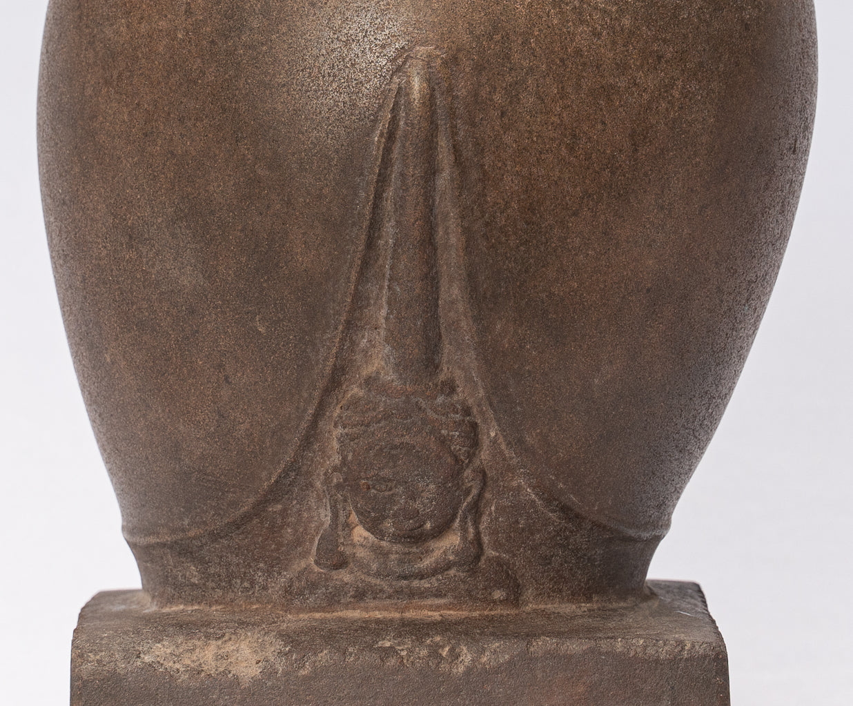 Antiker Stein im Khmer-Stil Lakshmi Mukhalinga Linga / Lingnum – 22 cm