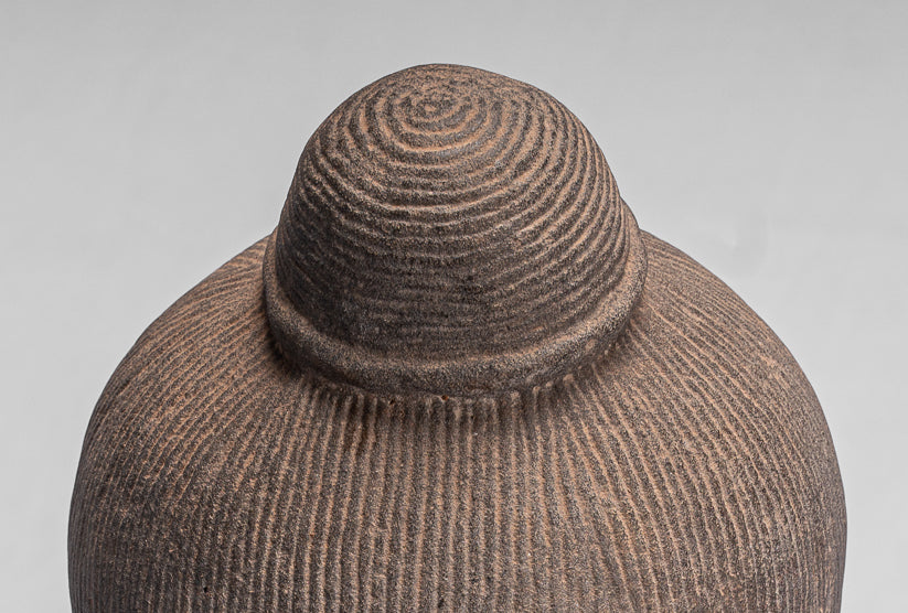 Statua di Jayavarman - Stone montato in stile Khmer Antique Jayavarman VII Statua della testa - 40 cm/16 "