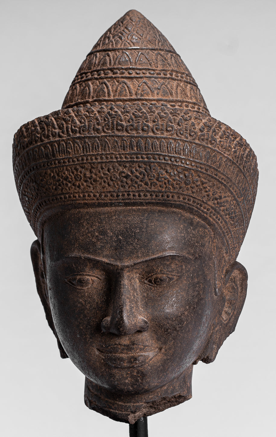Statua Buddha - Antique Angkor Wat Style Stone Monted Khmer Buddha Head - 42cm / 17 "