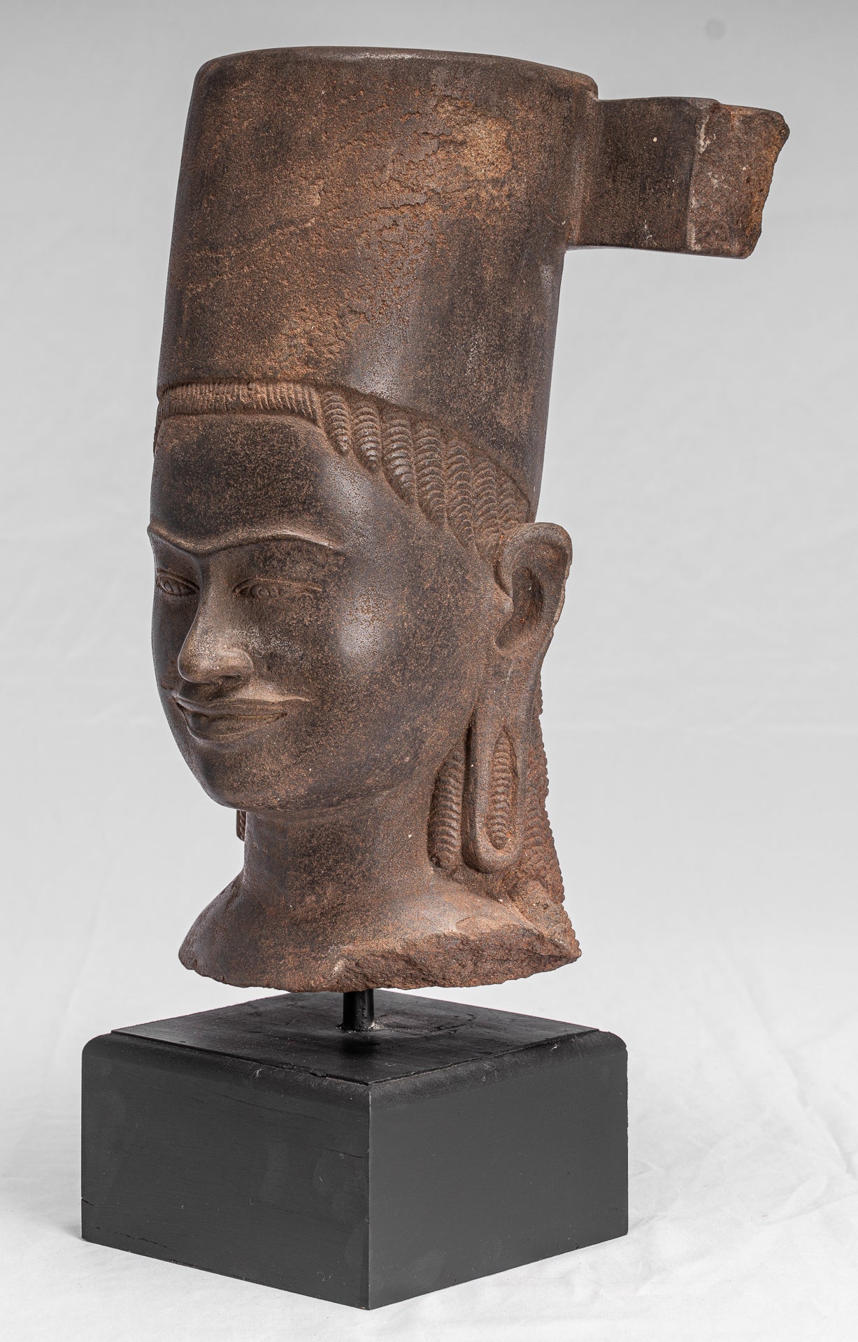 Antique Phnom Da Style Khmer Vishnu Head - Protettore e Conserver - 43Cm/33 "