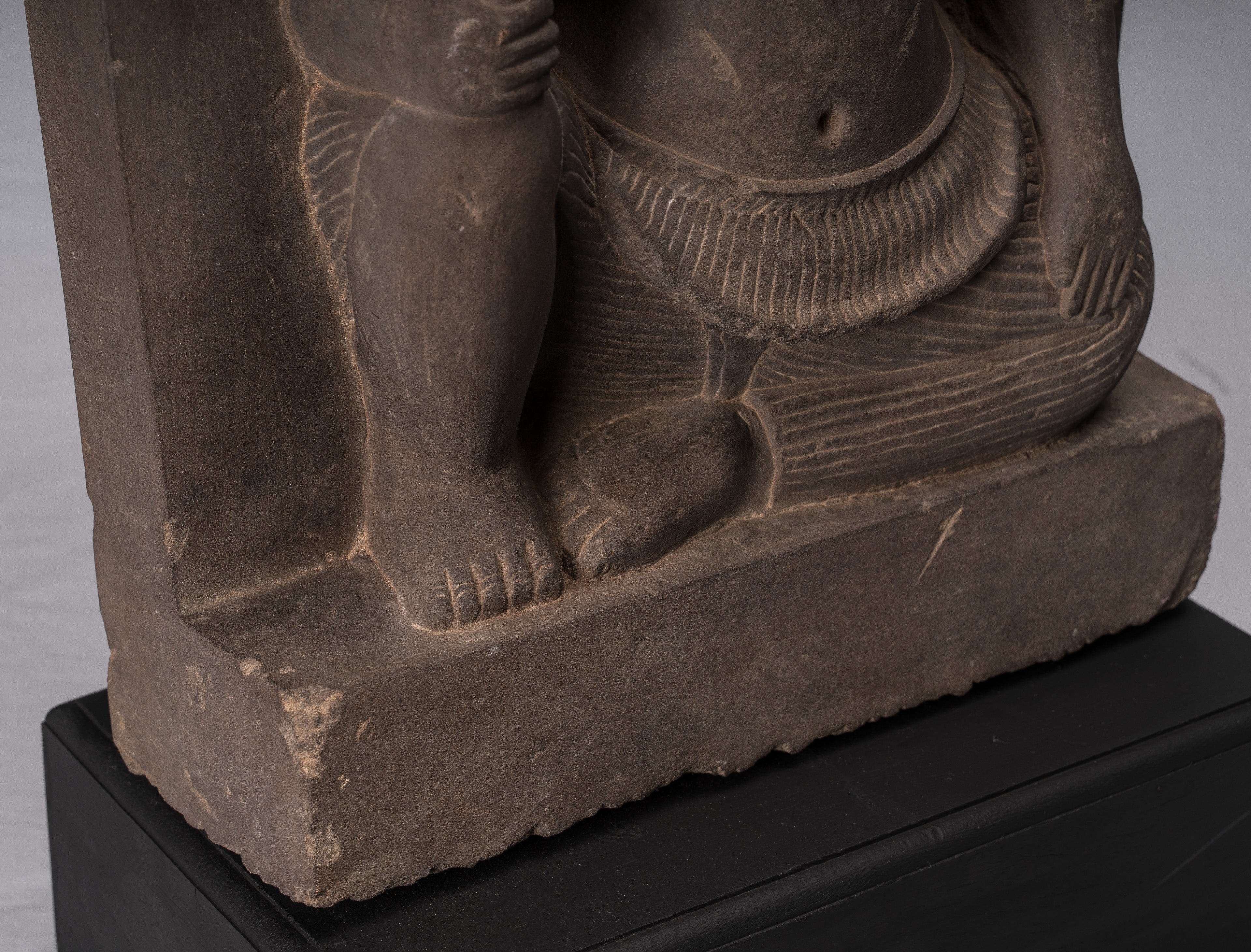 Statue Vishnu - Antique Baphuon Style Stone seduto Khmer Vishnu e Lakshmi Stele- 80 cm / 32 "