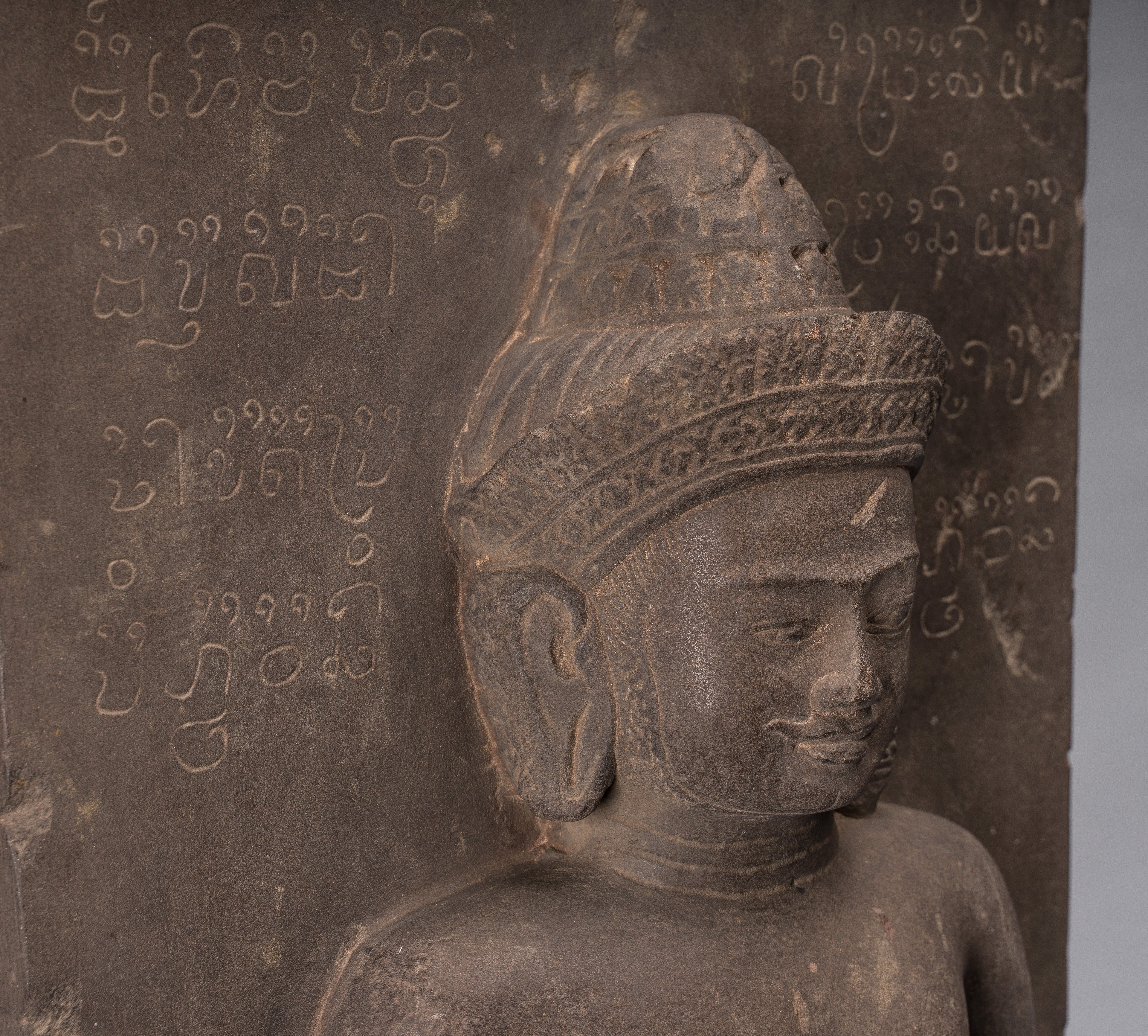 Statue Vishnu - Antique Baphuon Style Stone seduto Khmer Vishnu e Lakshmi Stele- 80 cm / 32 "