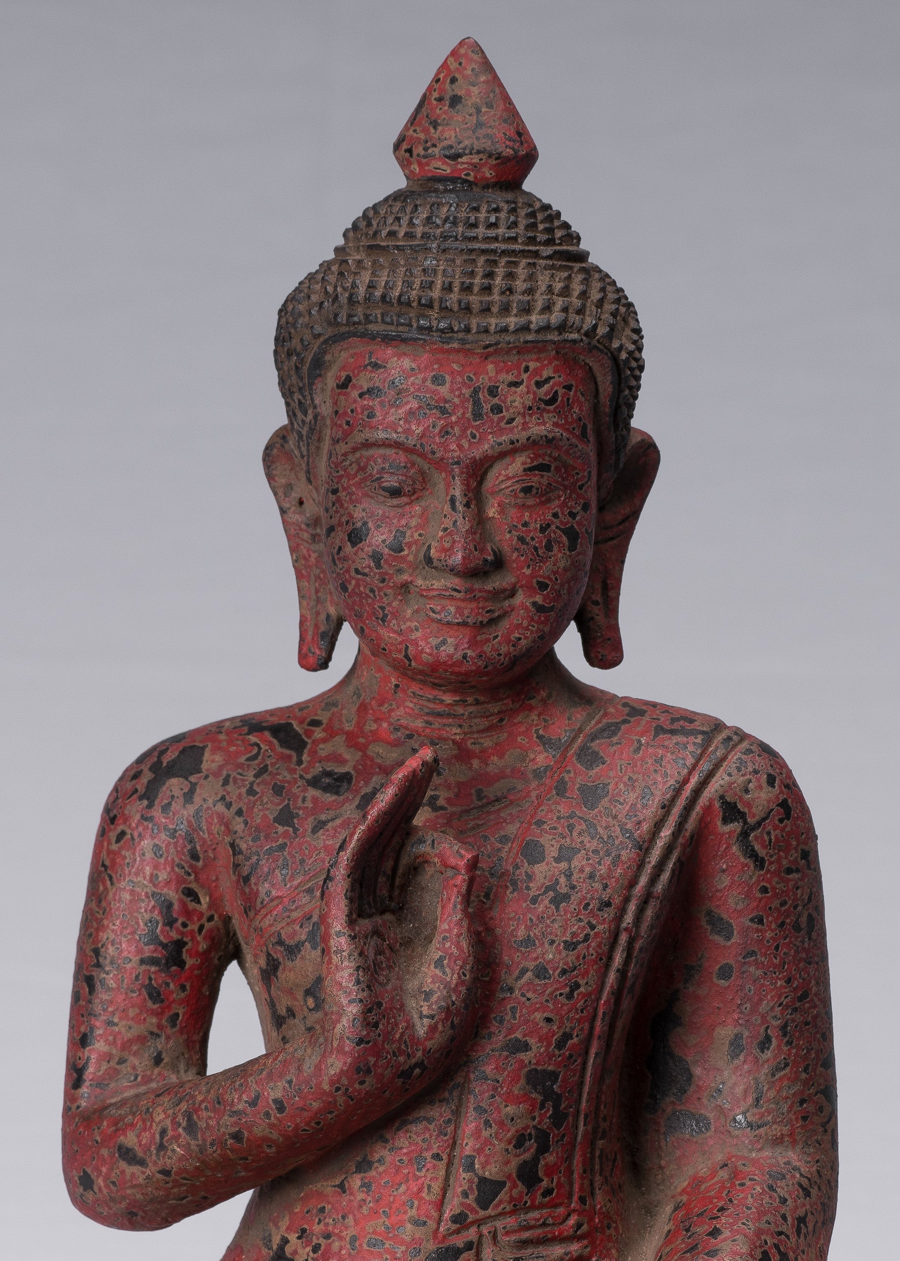 Scultura di Buddha - Buddha - Statua di Buddha seduto in legno in stile Khmer antico che insegna Mudra - 34 cm/14"