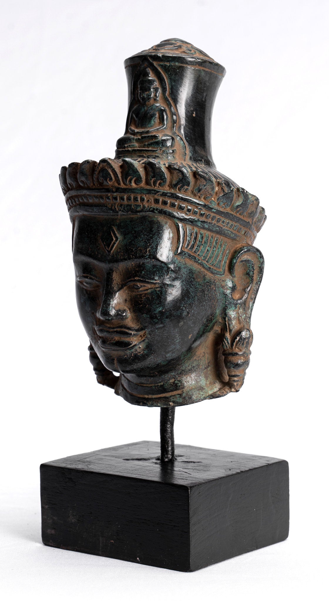 Statue Lokeshvara - Antique Khmer in stile Bronzo Bayon Montata in stile Lokeshvara - 22 cm/9 "