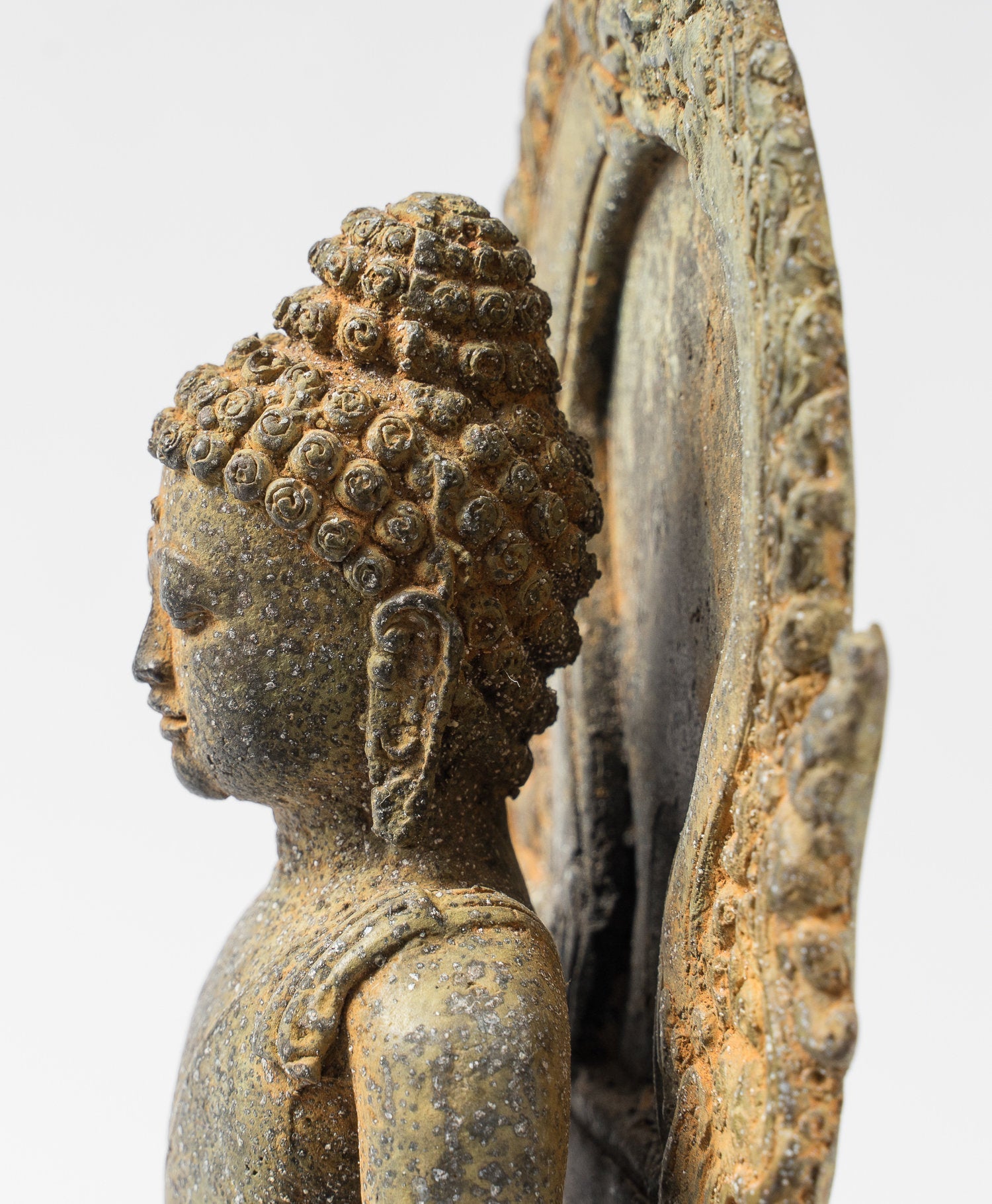 Statua di Buddha - Antique in stile indonesiano giavanese amoghasiddhi Buddha - 24 cm/10 "