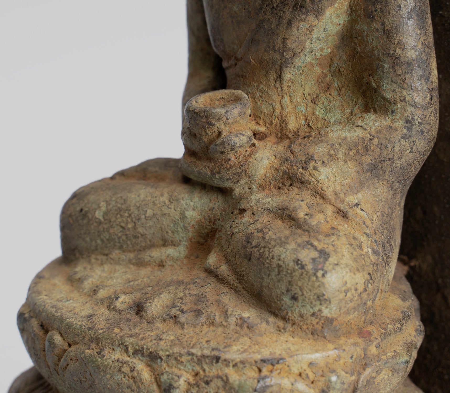 Statue de Bouddha-Antique Indonésie Style Bronze Seated Javanais Amitabha Bouddha Statue-16cm/6 "