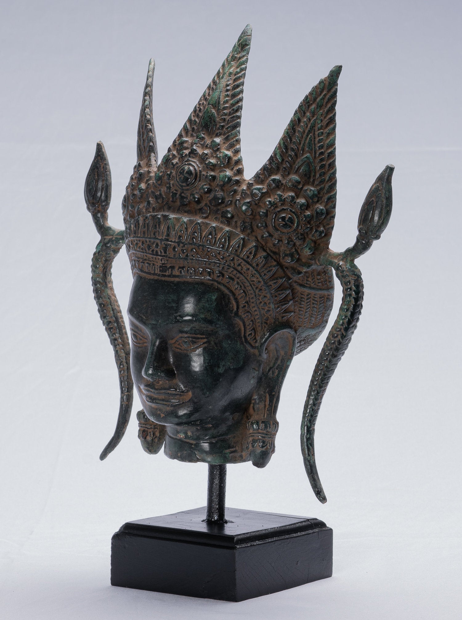 Apsara - Antique Khmer Style Bronzo Angkor Wat Apsara o Angel Statue - 35cm/14 "