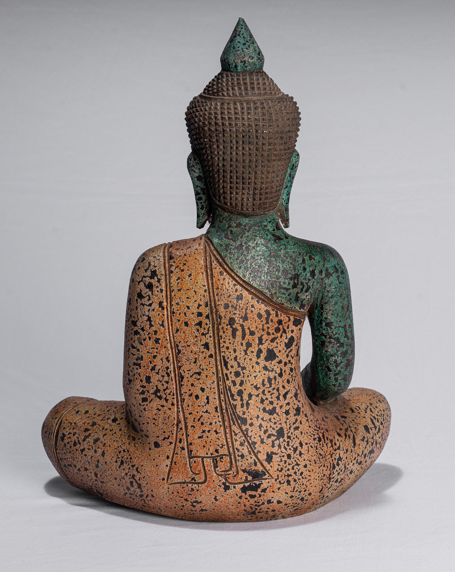 Statue Buddha - Antique Khmer Style SE Asia Seduto l'Illuminismo in legno Statua Buddha - 39 cm/16 "