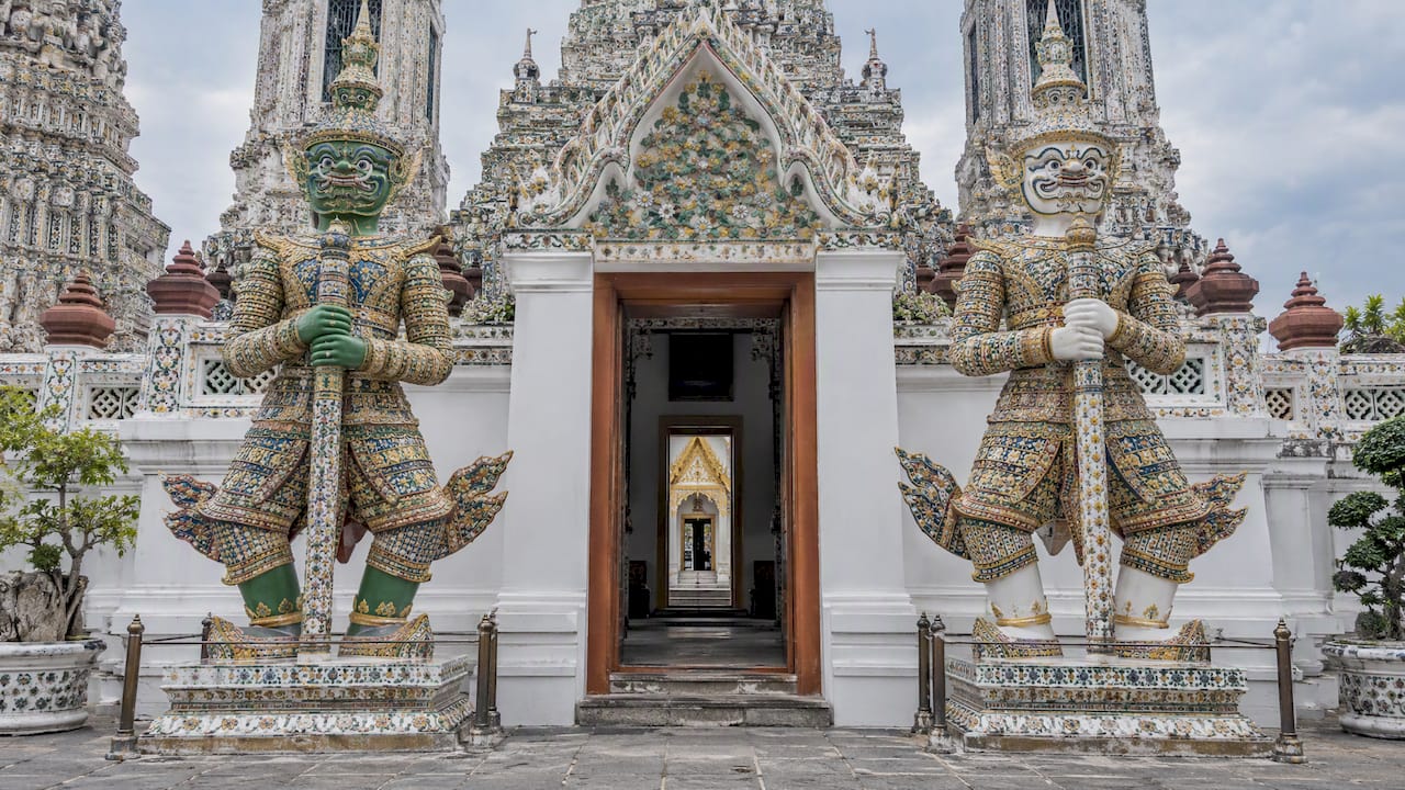 Yaksha Guardian Meaning: Origins, Symbolism and Temple Art