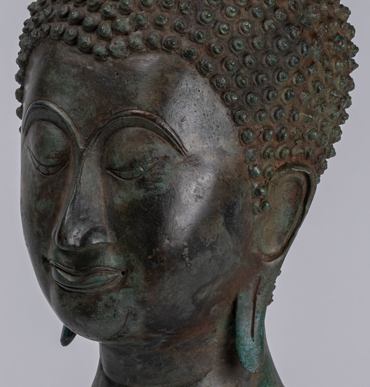 Cabeza de Buda - Cabeza de Buda de Bronce Montada en Sukhothai de Estilo Tailandés Antiguo - 39cm/16"