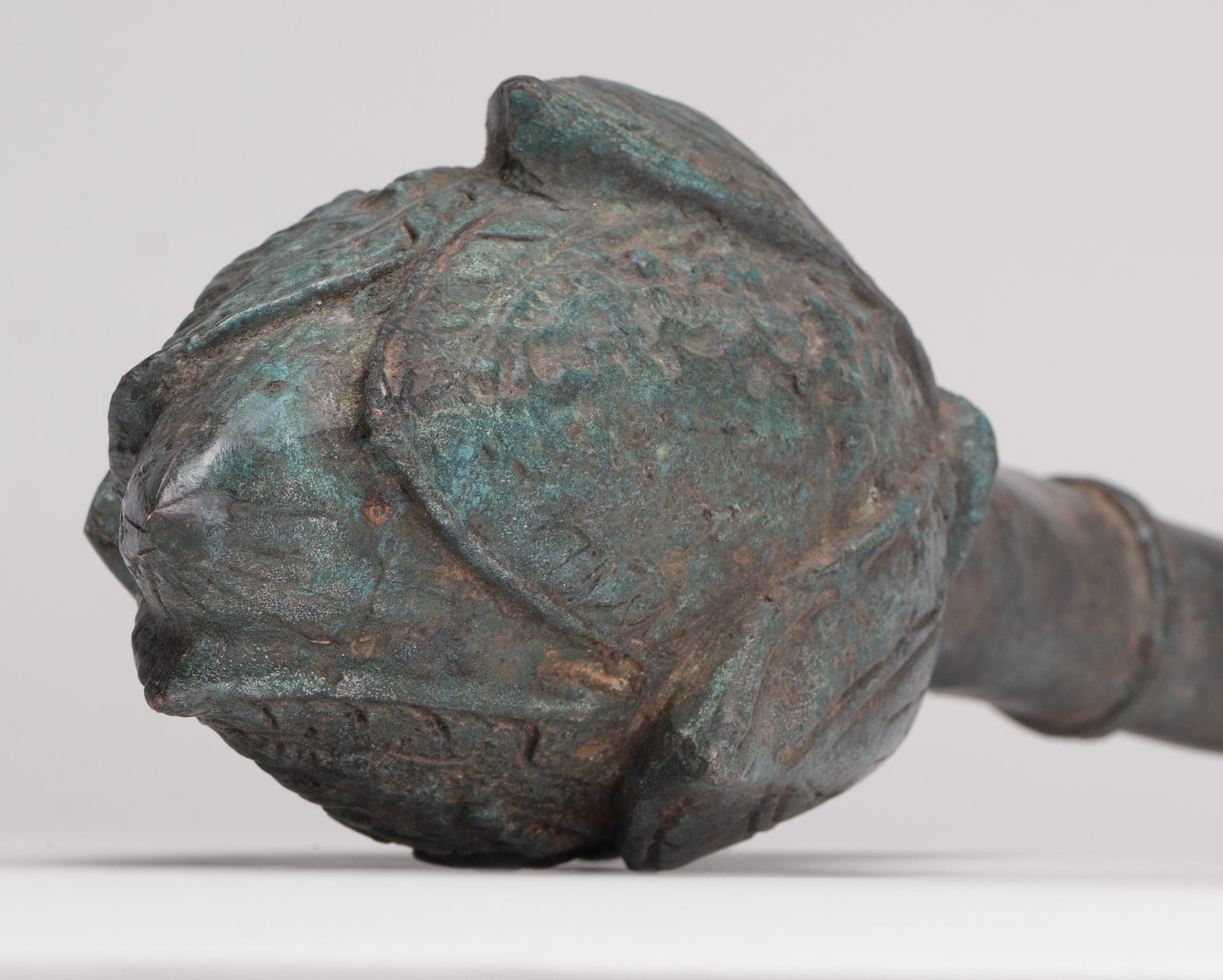 Capullo de loto de bronce estilo tailandés antiguo independiente - 37 cm/15"