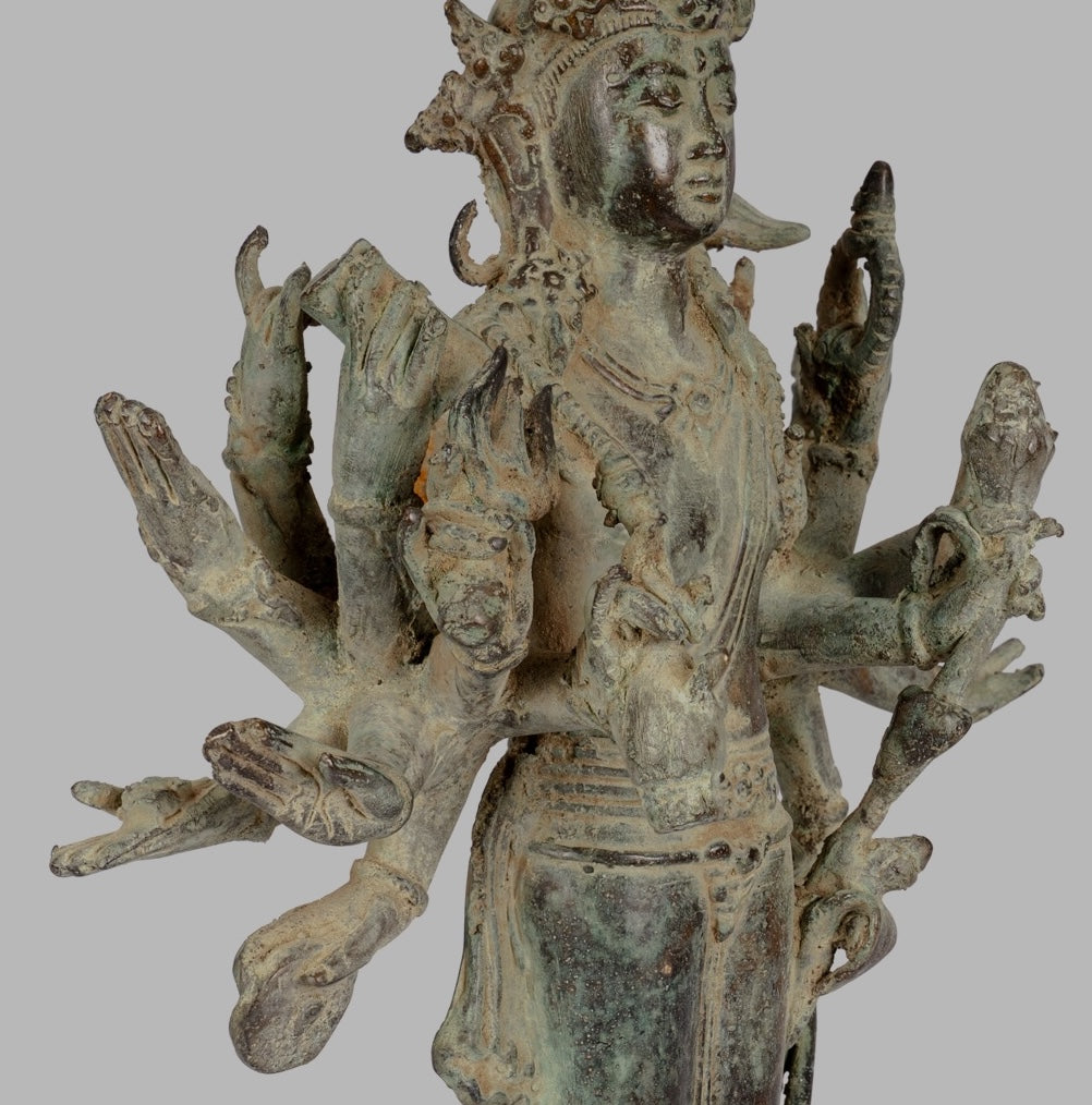 Estatua de Shiva - Estatua de shiva de 16 brazos de estilo indonesio antiguo de estilo indonesio - 32 cm/13 "