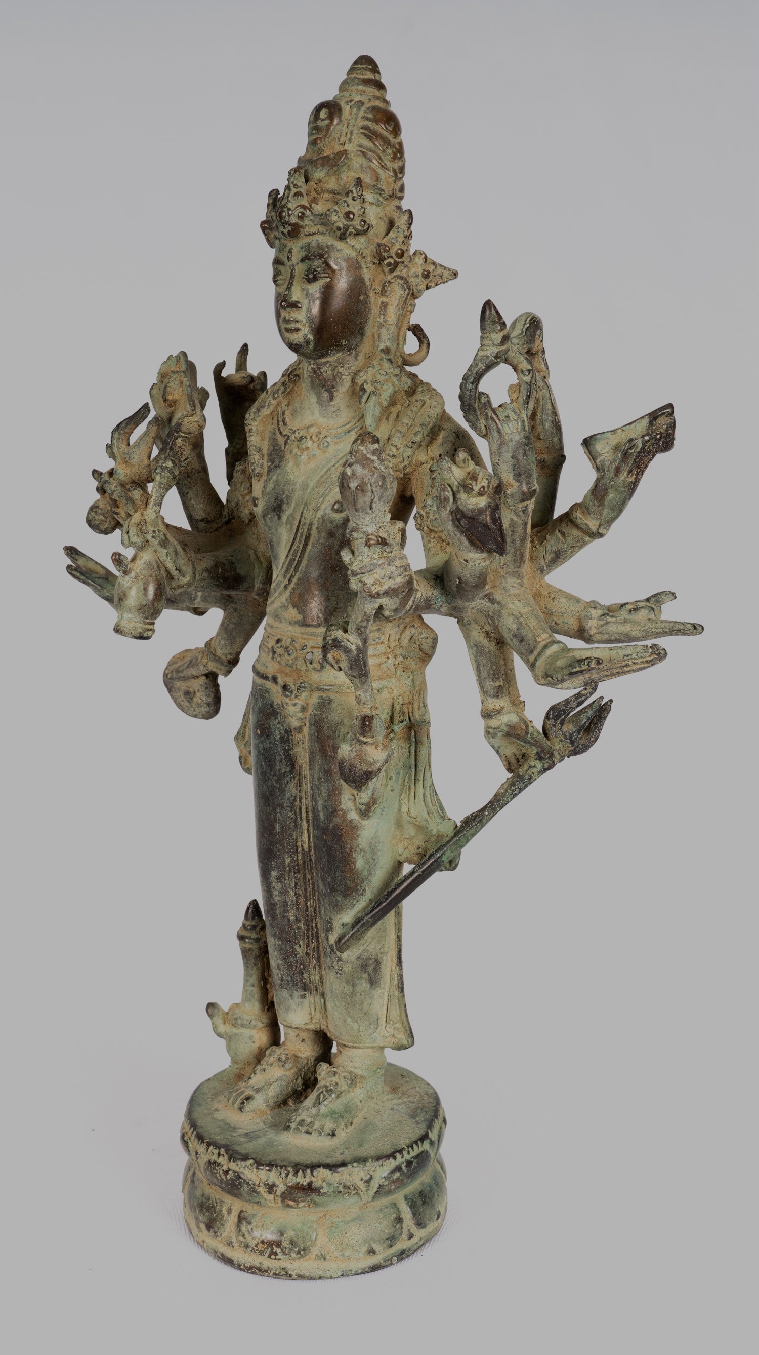 Estatua de Shiva - Estatua de shiva de 16 brazos de estilo indonesio antiguo de estilo indonesio - 32 cm/13 "