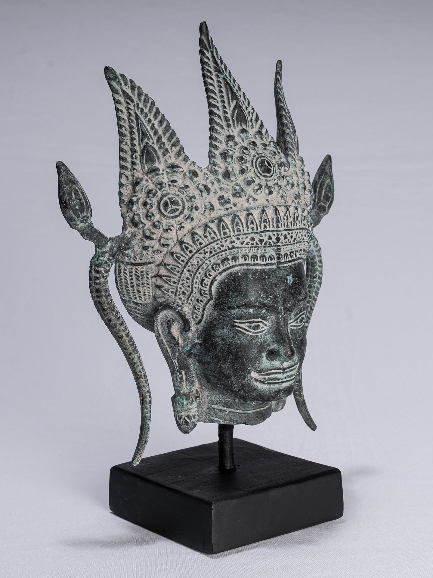 Apsara - Antique Khmer Style Bronzo Angkor Wat Apsara o Angel Statue - 35cm/14 "