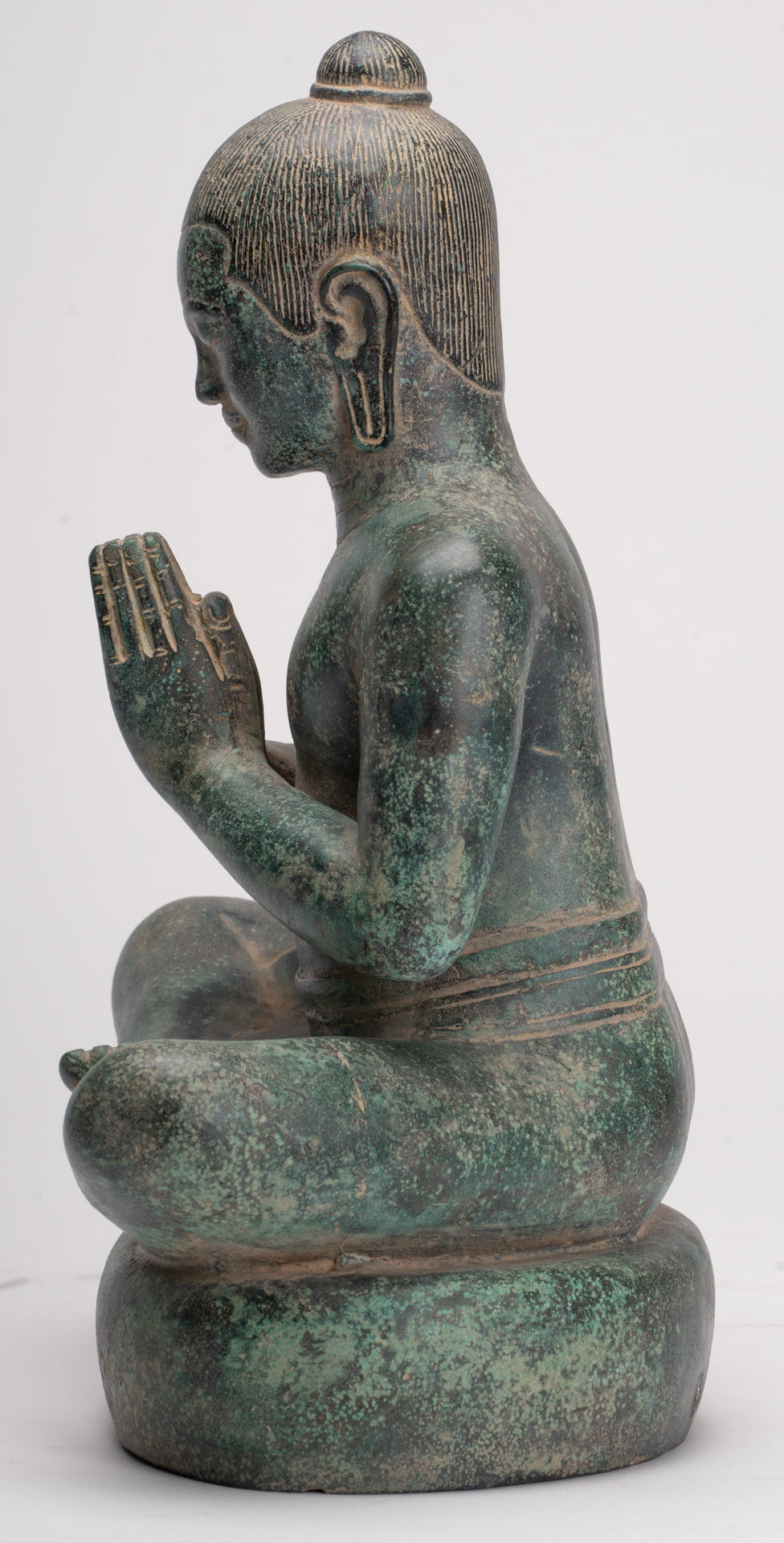 Statua di Jayavarman - Statua di Jayavarman VII in bronzo seduto in stile Khmer antico - 31 cm/12"