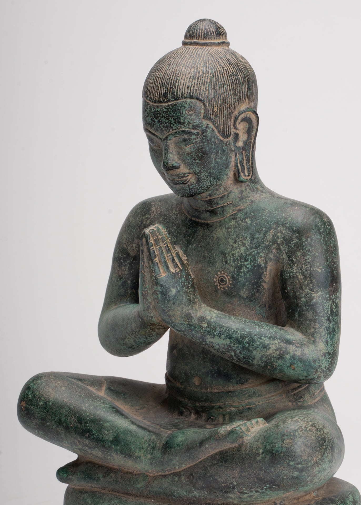 Statua di Jayavarman - Statua di Jayavarman VII in bronzo seduto in stile Khmer antico - 31 cm/12"