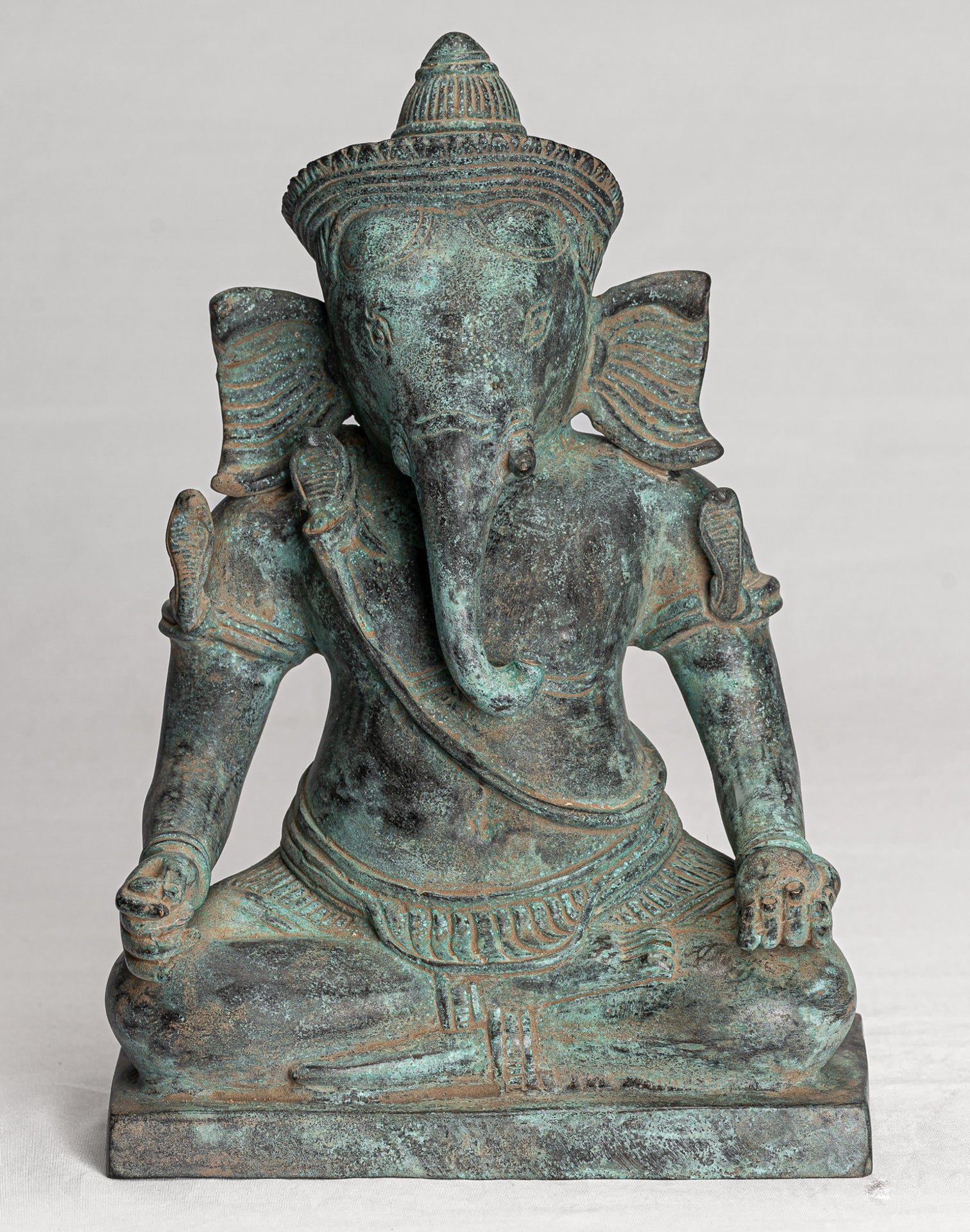 Ganesha Statue - Antique Khmer Style Seated Bronze Bayon Ganesh Statue - 24cm/10"