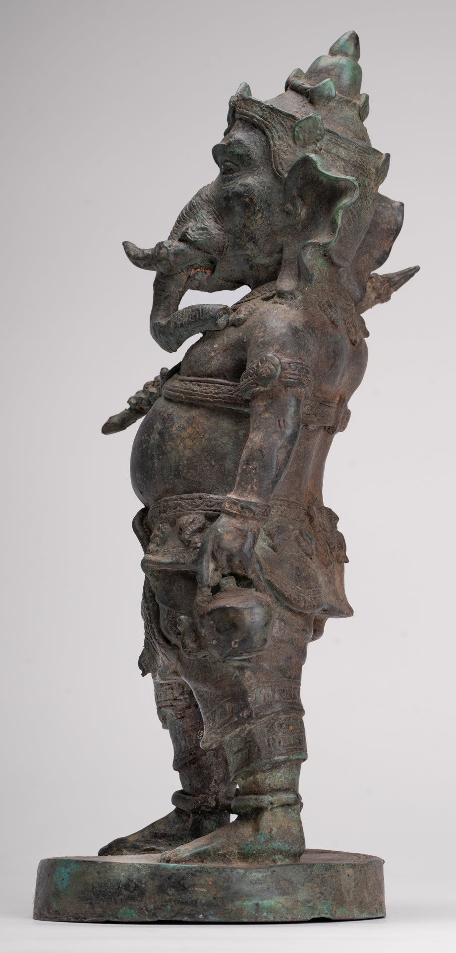 Bridegroom Ganesha Statue - Antique Thai Style Mappilai Ganapathi Ganesh Statue with Umbrella - 37cm/15"