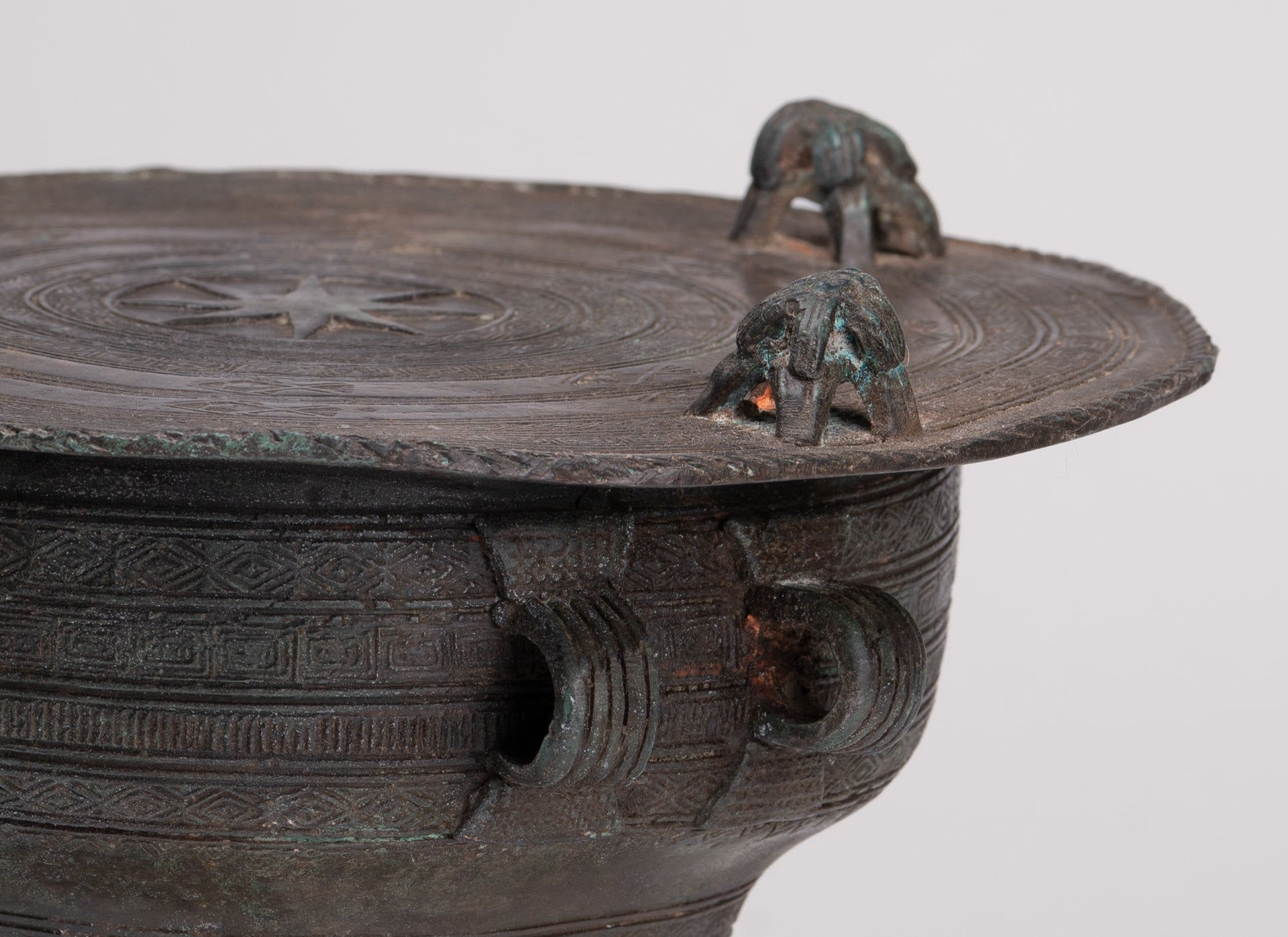 Thai Rain Drum - Antique Thai Style Bronze Free Standing Frog Rain Drum - 21cm/8"