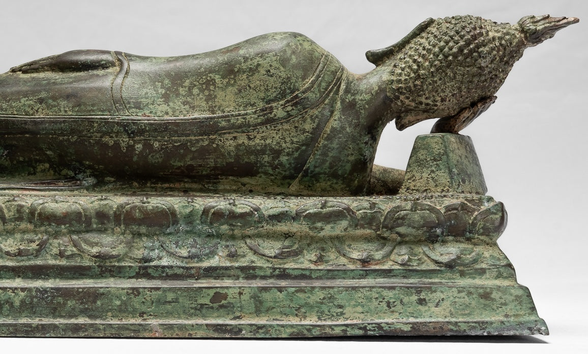 Buddha Statue - Antique Thai Style Bronze Sukhothai Reclining Nirvana Buddha Statue - 54cm/22"