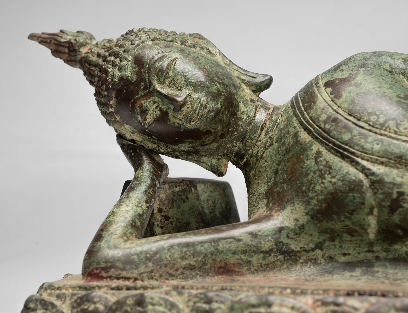 Buddha Statue - Antique Thai Style Bronze Sukhothai Reclining Nirvana Buddha Statue - 54cm/22"