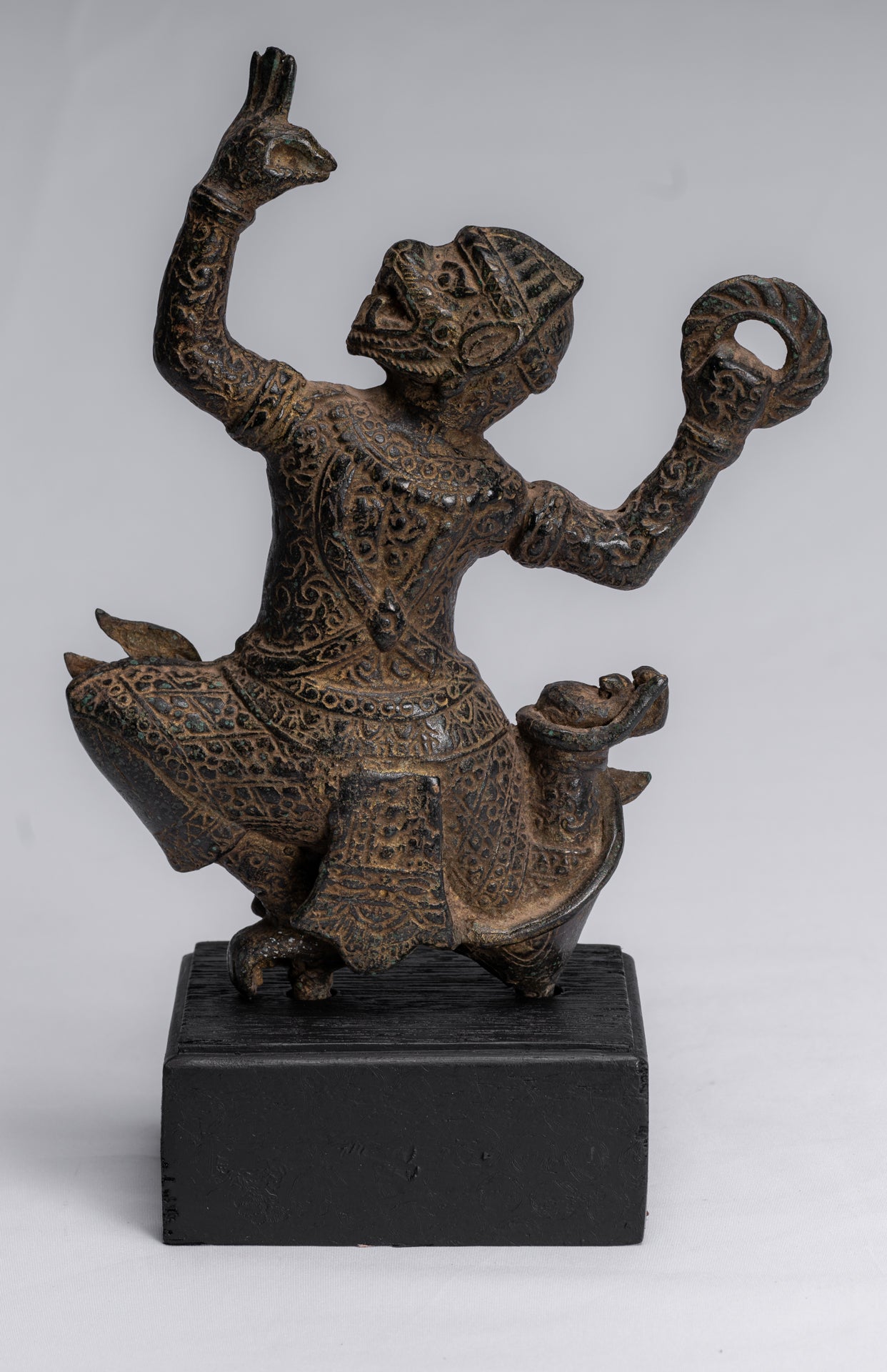 Antike Bayon-Hindu-Gott Hanuman-Statue im Khmer-Stil – 25 cm hoch