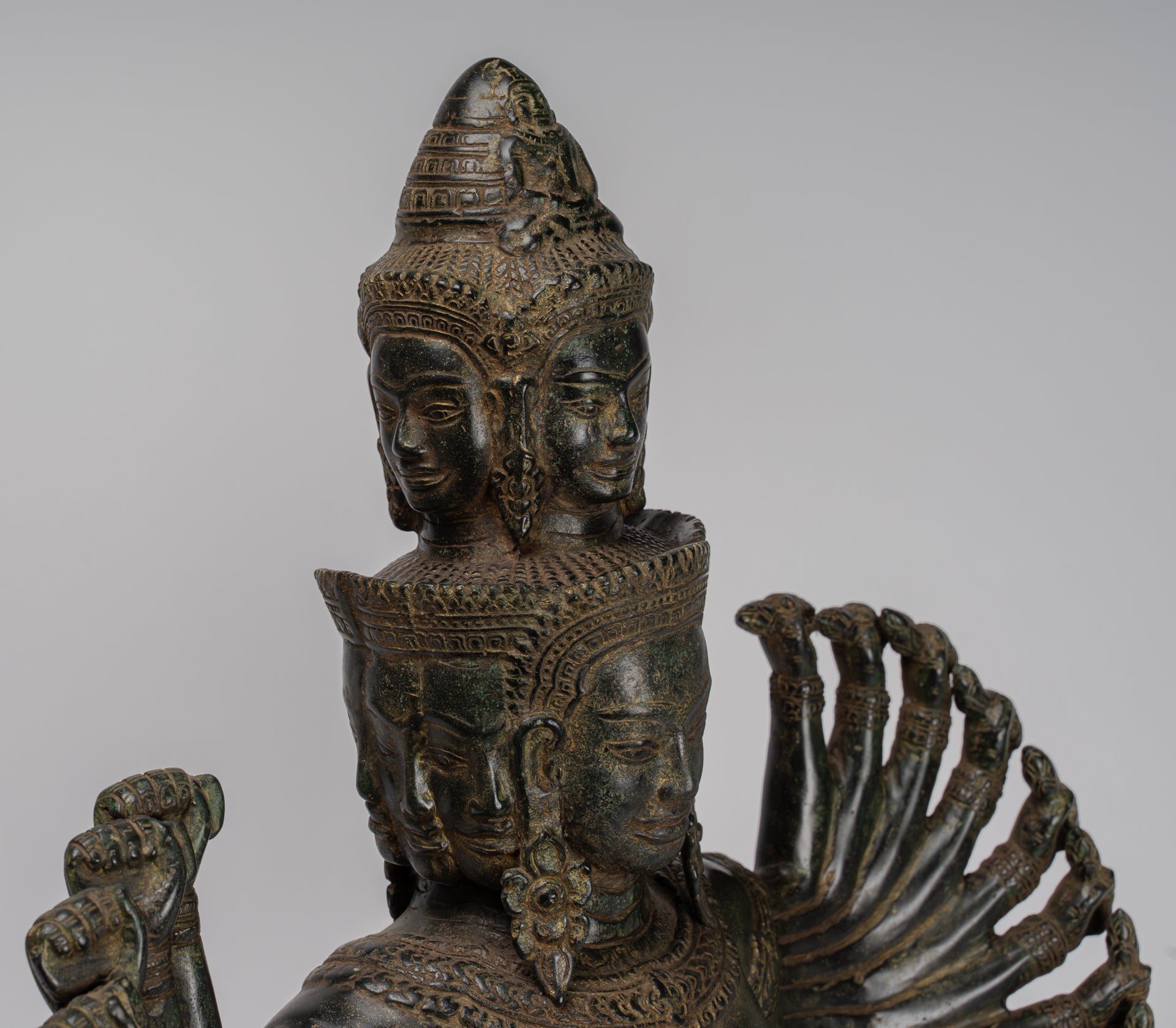 Antique Khmer in stile Khmer seduto Borhisattva Avalokiteshvara Statua - 53cm/21 "