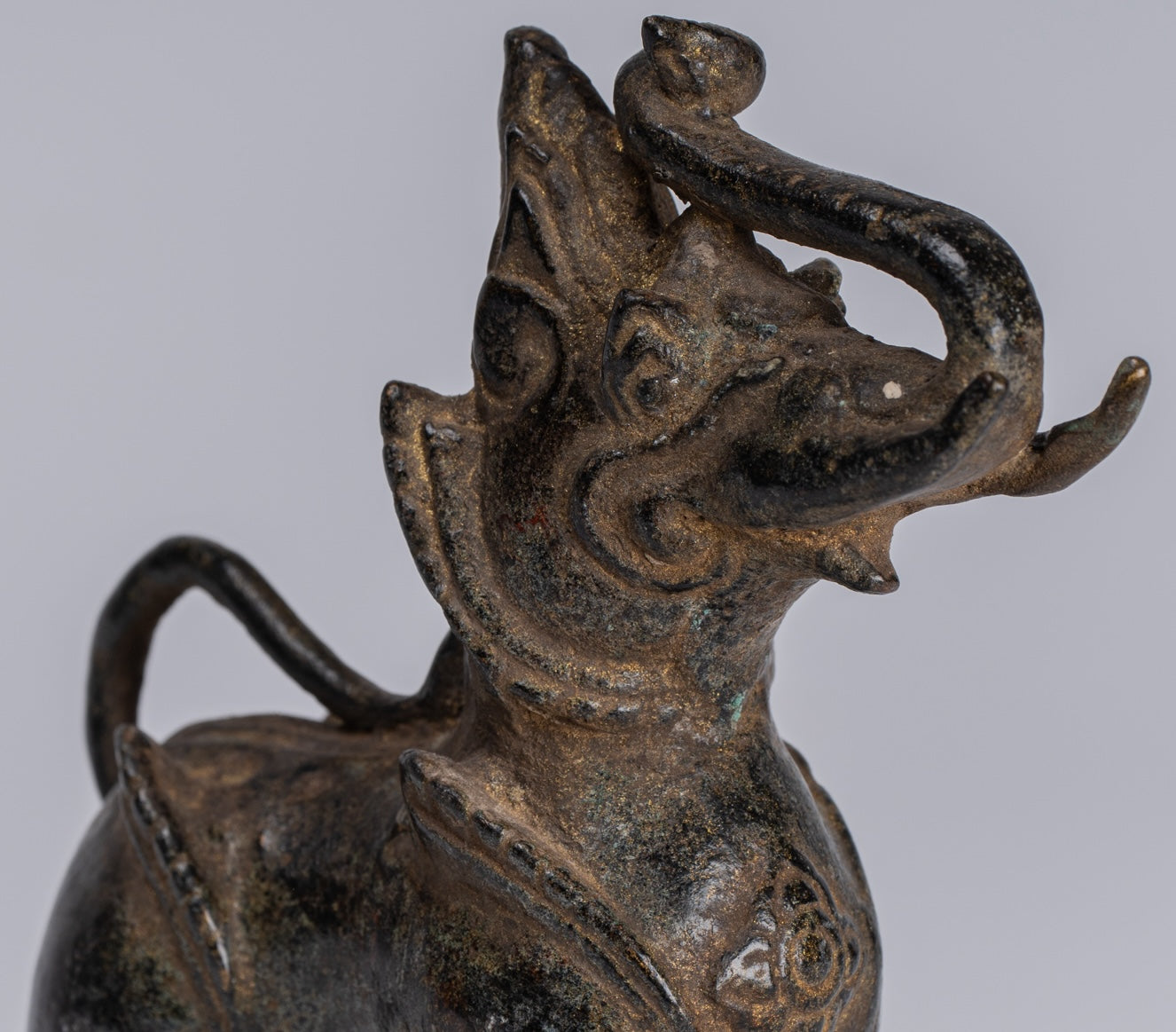 Bronzo di bronzo bronico antico Bronzo in piedi Chinthe Guardian Temple Lion - 11,5 cm/5 "