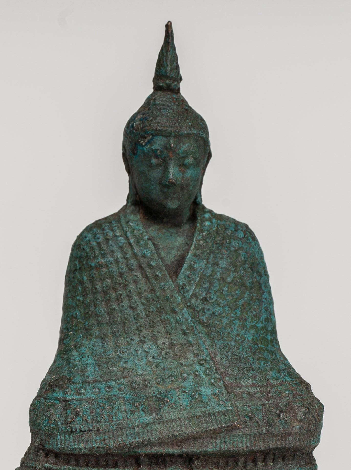 Buddha Sculpture - Antique Thai Style Bronze Seated Meditation Winter Buddha Statue - 12.5cm/5"