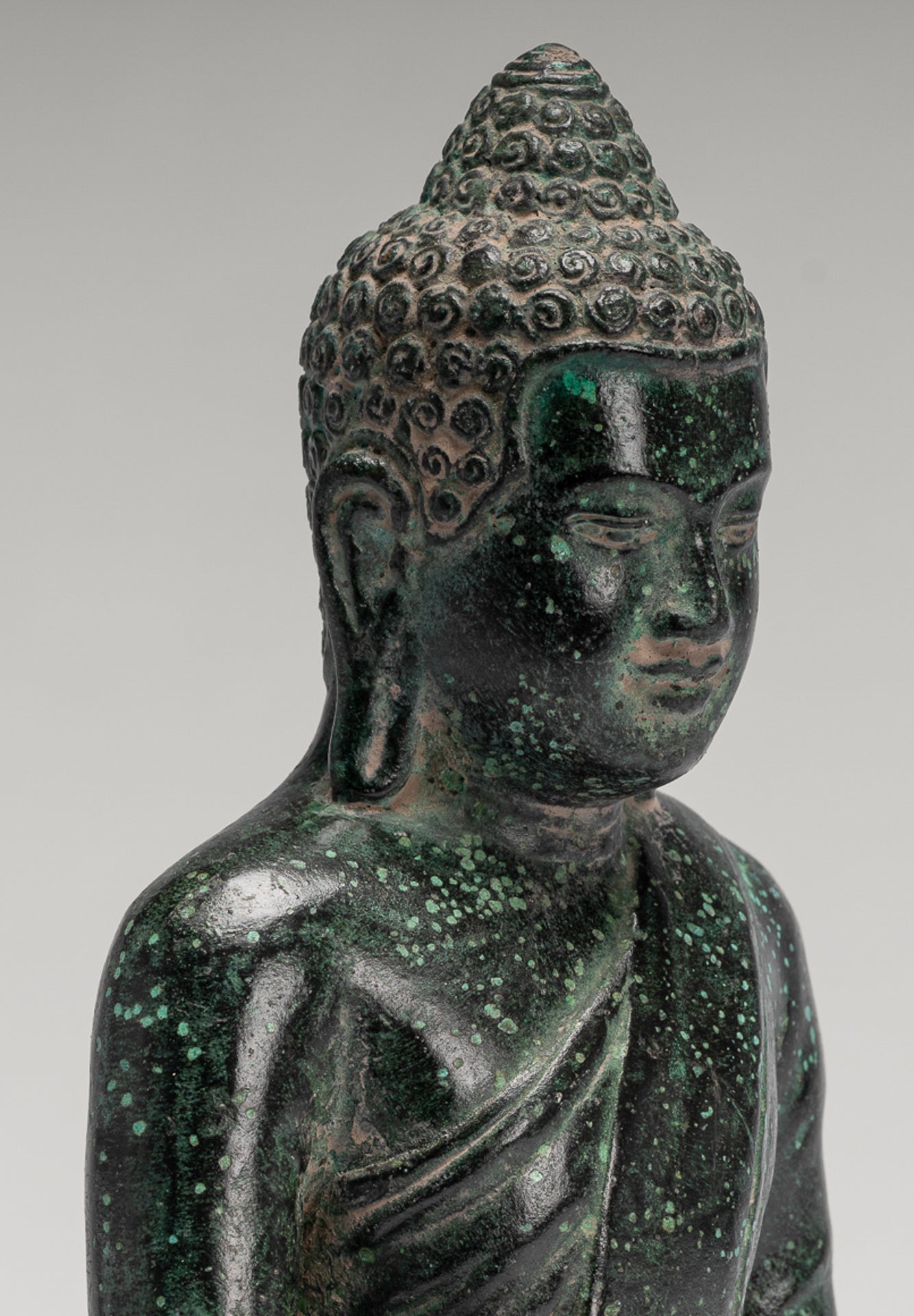 Buddha Statue - Buddha - Antique Khmer Style Seated Bronze Meditation Buddha Statue - 19cm/8"