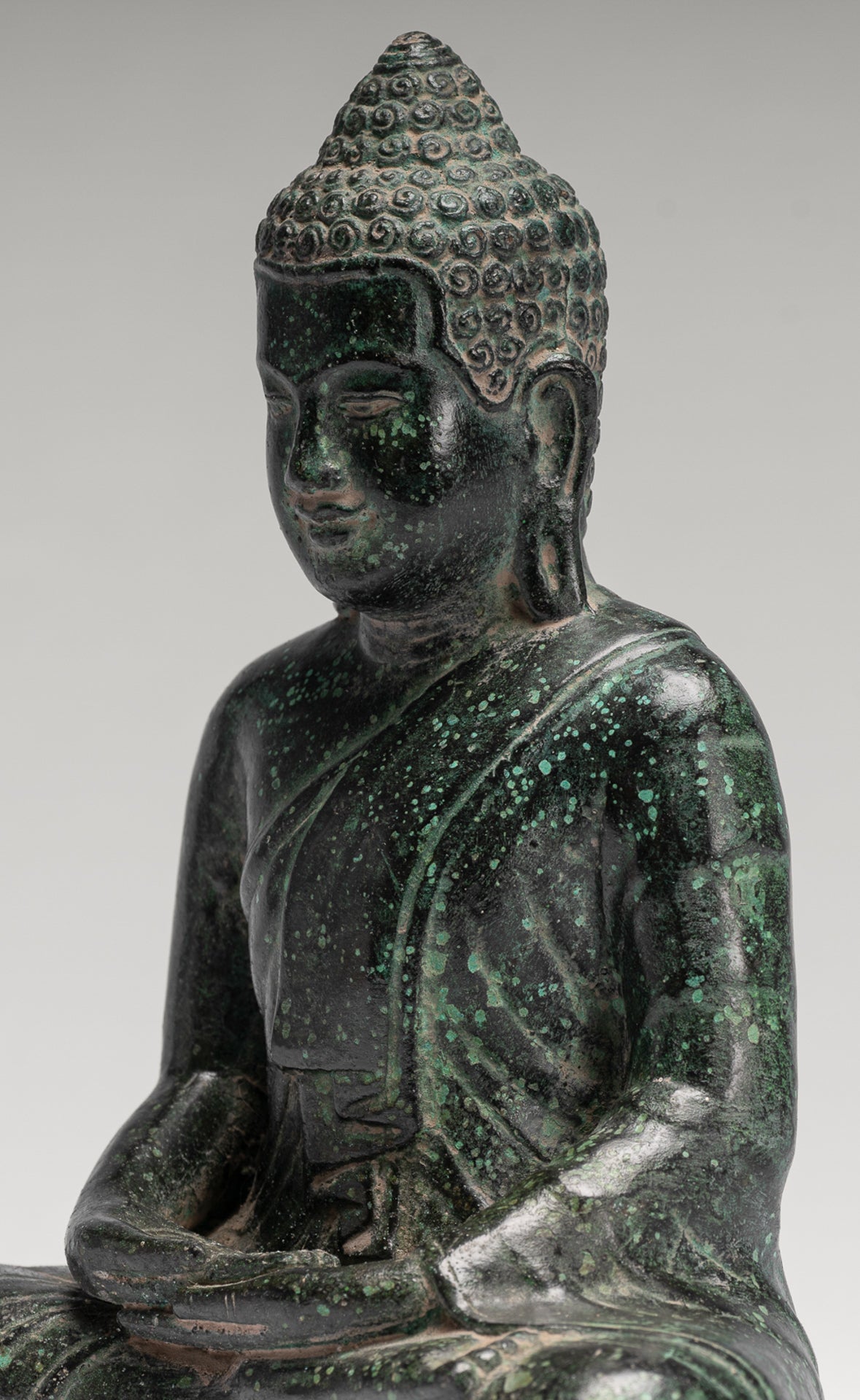 Buddha Statue - Buddha - Antique Khmer Style Seated Bronze Meditation Buddha Statue - 19cm/8"