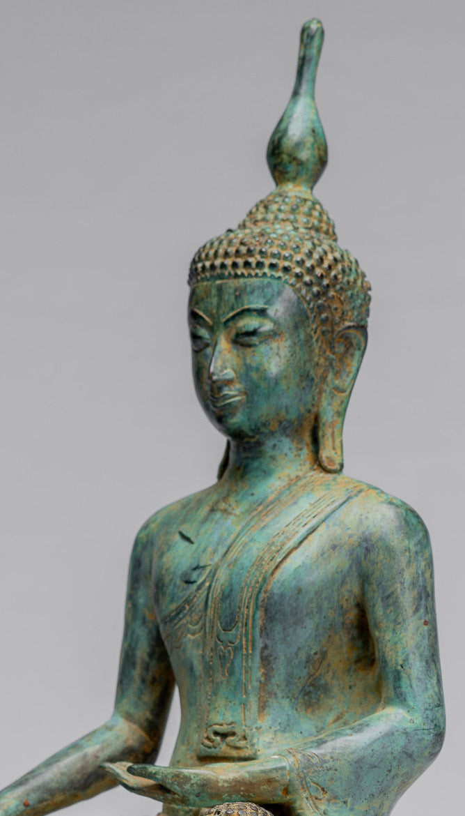 Estatua de Buda - Estilo indonesio antiguo de bronce sentado Javanés Buda con discípulos: 32 cm/13 "