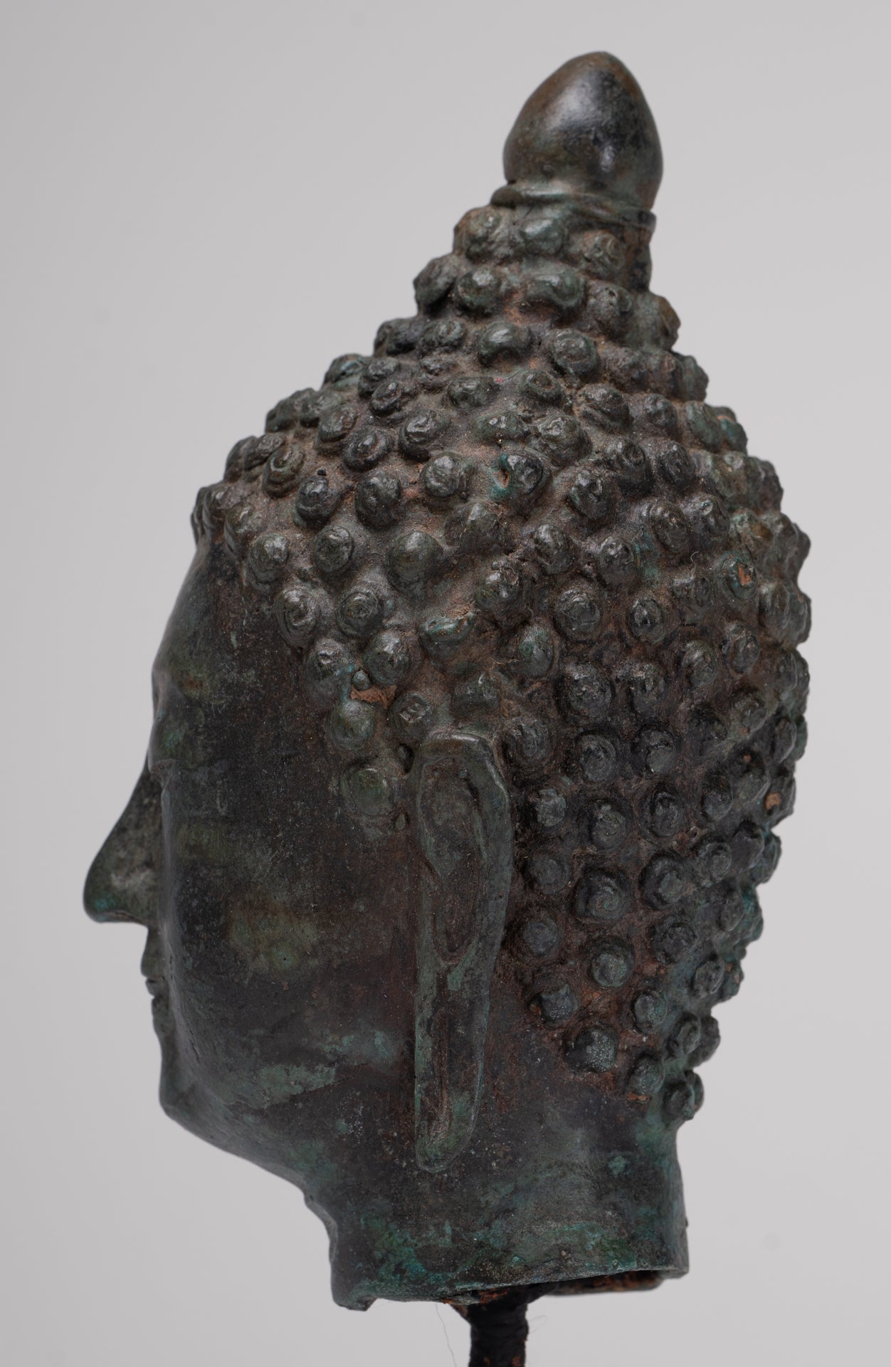Buddha Head - Antique Thai Style Chiang Saen Mounted Bronze Buddha Head - 19cm/8"