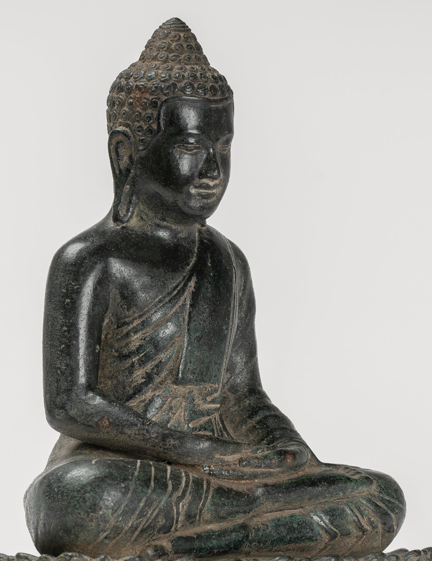 Buddha Statue - Buddha - Antique Khmer Style Seated Bronze Meditation Buddha Statue - 25cm/10"