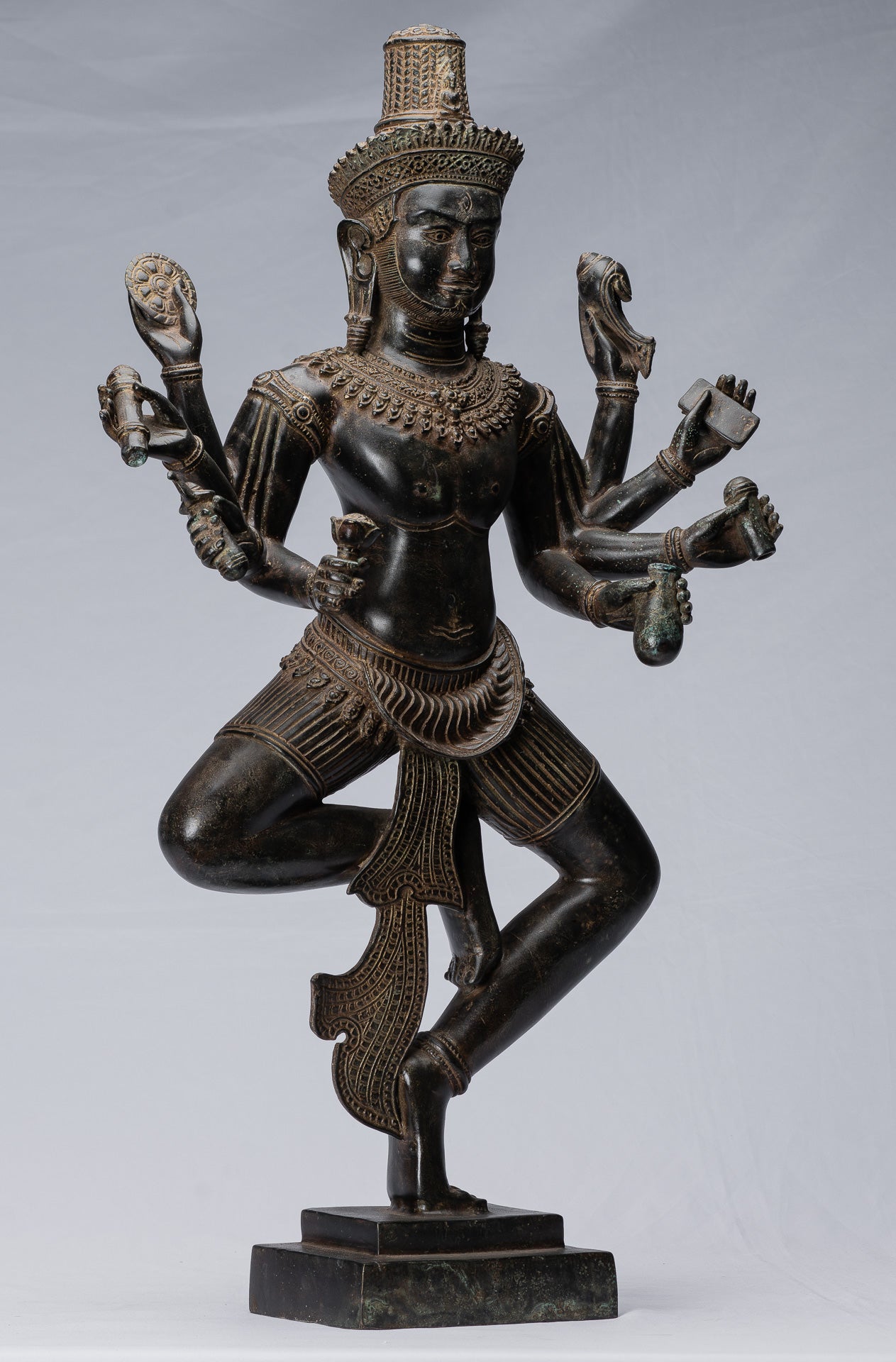 Antique Khmer Style Bronzo Angkor Wat Bodhisattva Avalokitesvara Statua - 69 cm/28 "