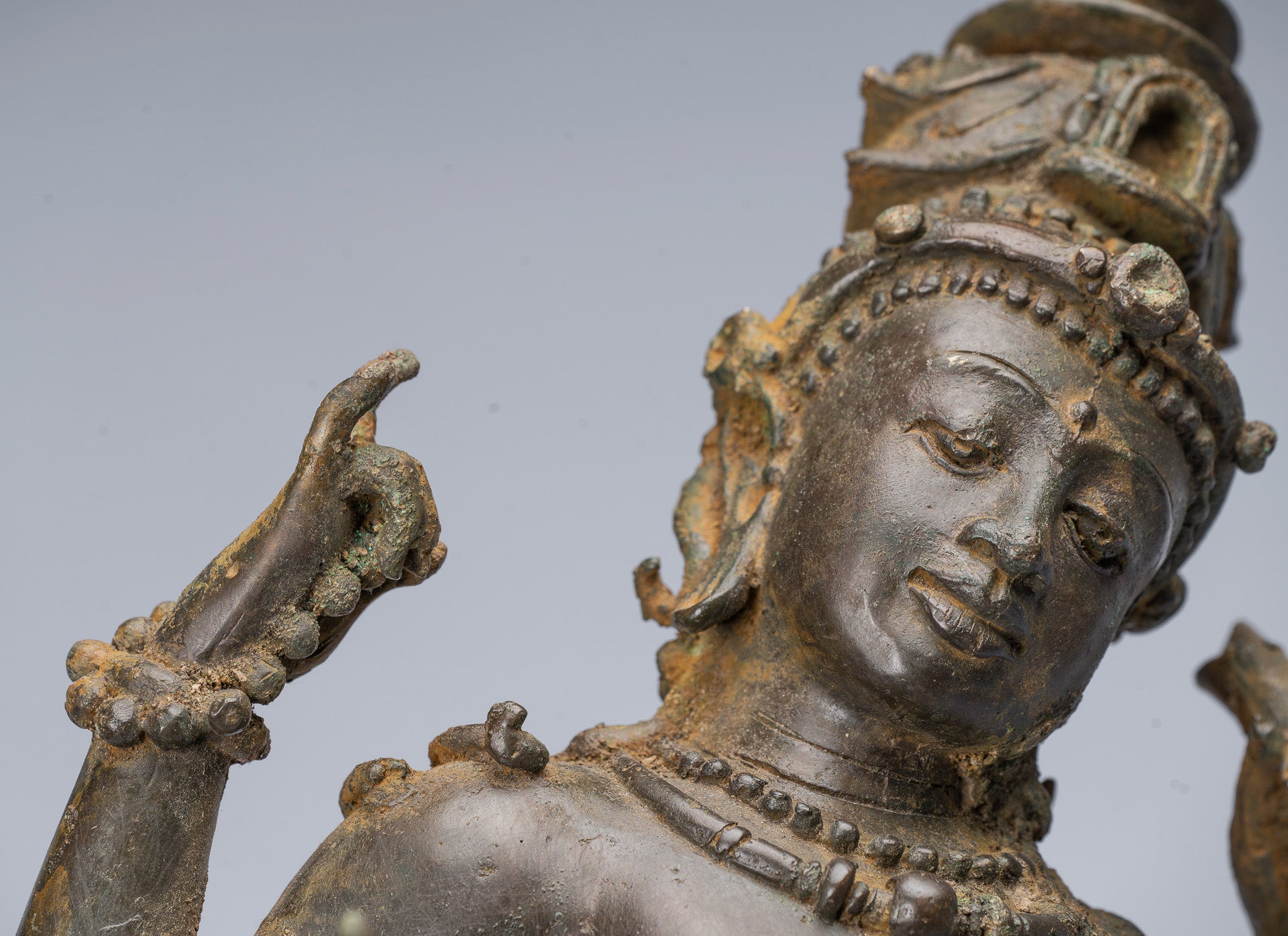 Statua di Tara - Antique Java Style Majapahit in piedi Bronzo Devi Tara Statua - 56cm/22 "