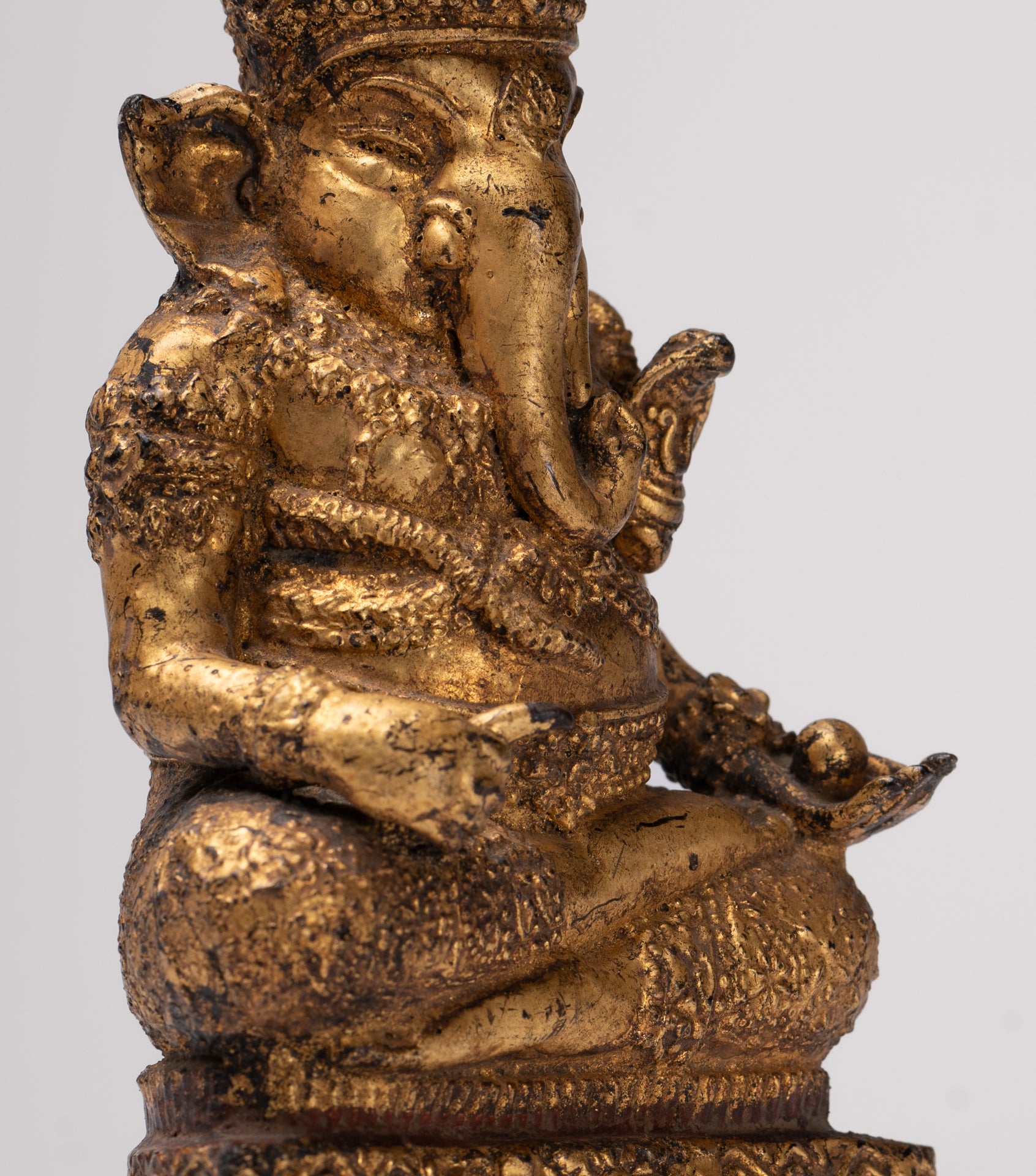 Ganesha Statue - Antique Thai Style Bronze Seated Rattanakosin Ganesha Statue - 19cm/8"