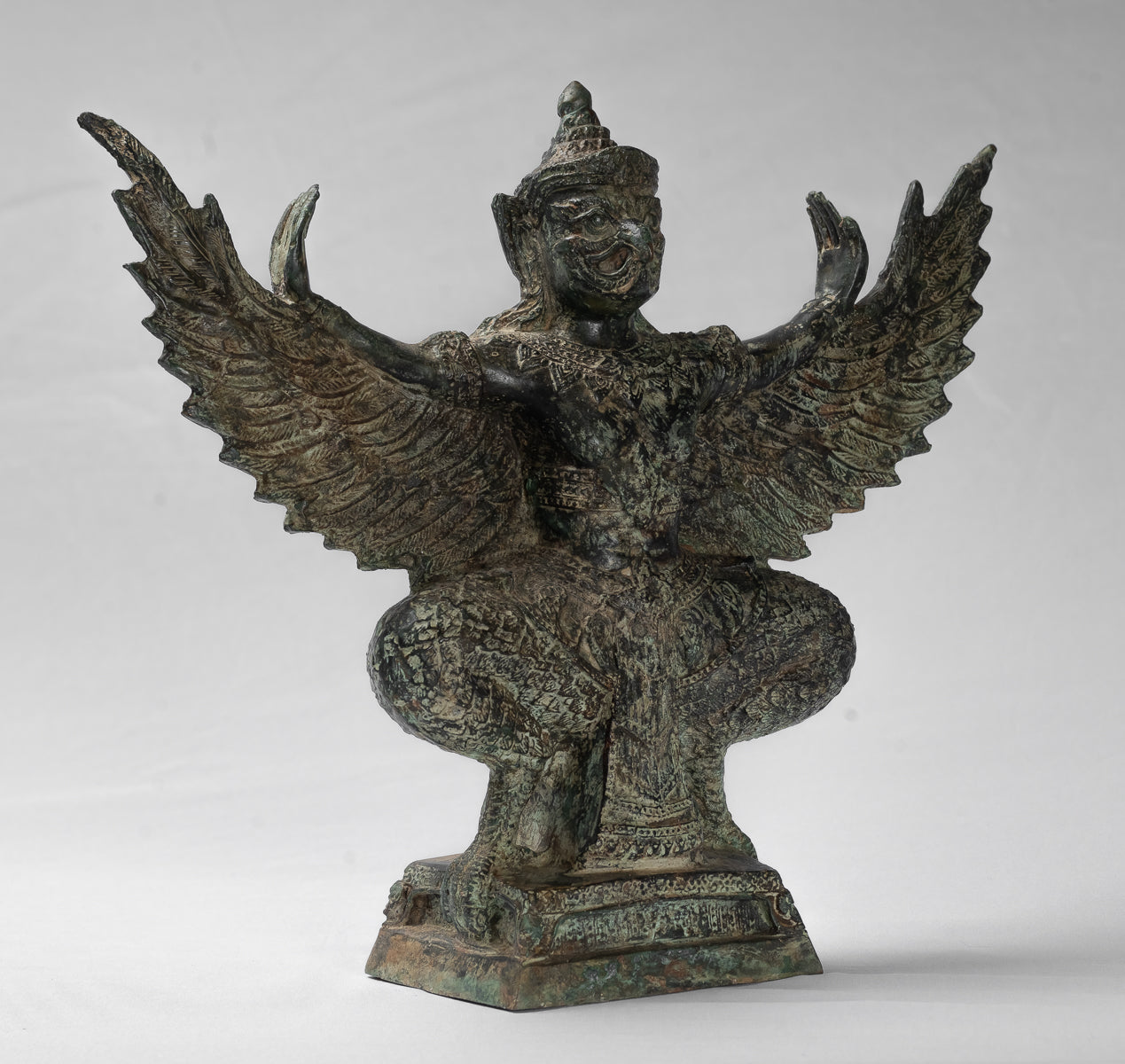 Estatua de estado de estilo tailandés antiguo Vishnu Garuda - 33 cm/13 "