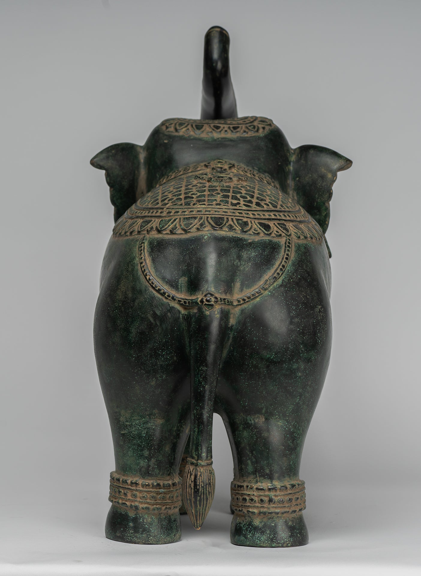 Estatua de elefante de trompetación de bronce de estilo jemer antiguo - 38 cm/15 "de alto