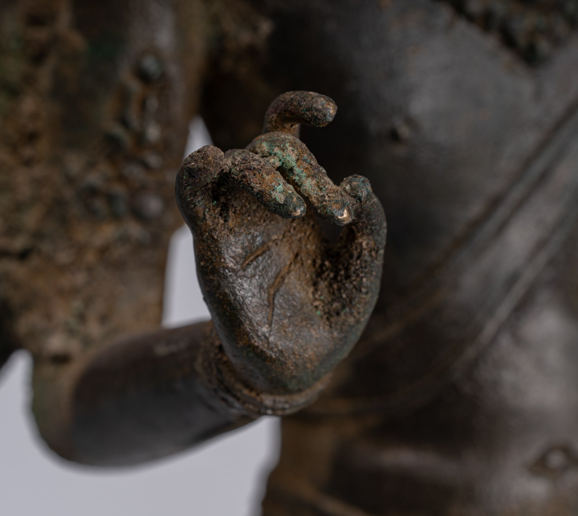 Statua Bodhisattva - Antique stile indonesiano Javanese Avalokitesvara Bodhisattva Statua - 51cm/20 "