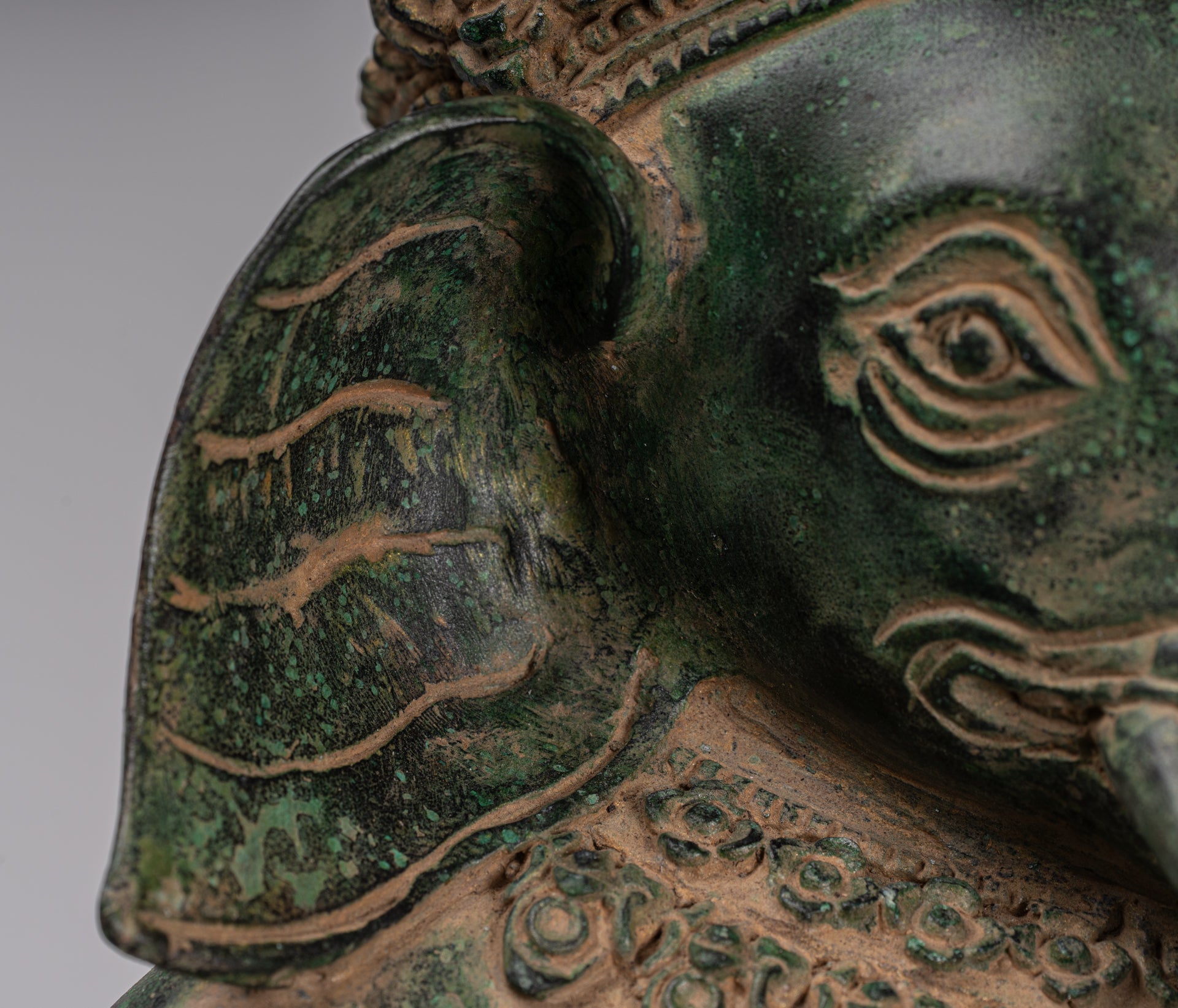 Ganesha Statue - Antique Khmer Style Bronze Seated Ganesh Statue - 60cm/24"