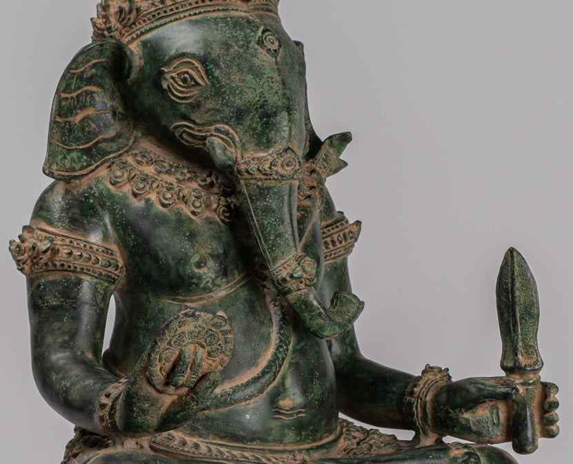 Statua di Ganesha - Statua di Ganesh seduto in bronzo antico in stile Khmer - 60 cm/24"
