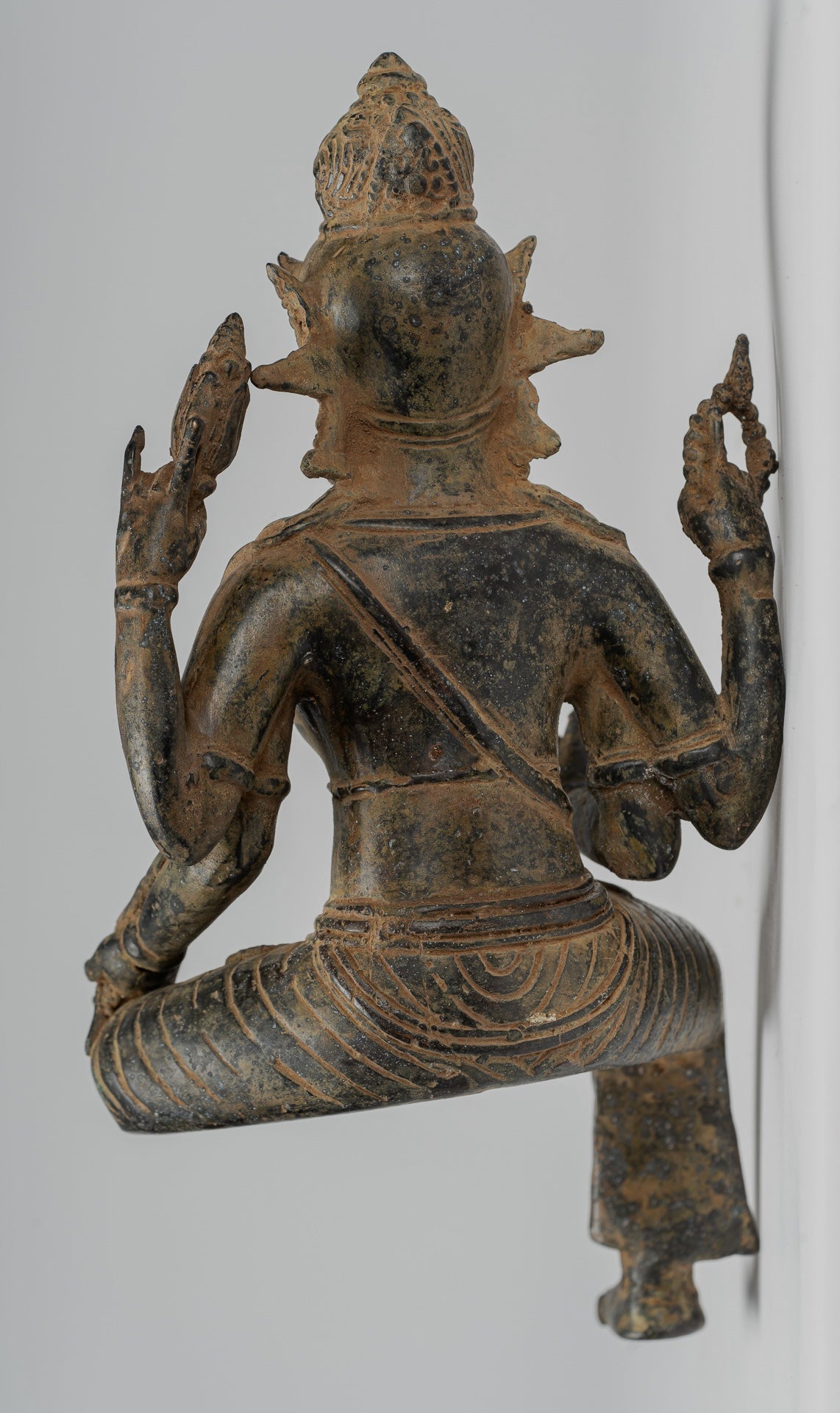 Statua di Tara - Antique Java Style Majapahit Seduto Devi Devi Tara Statua - 26 cm/10 "