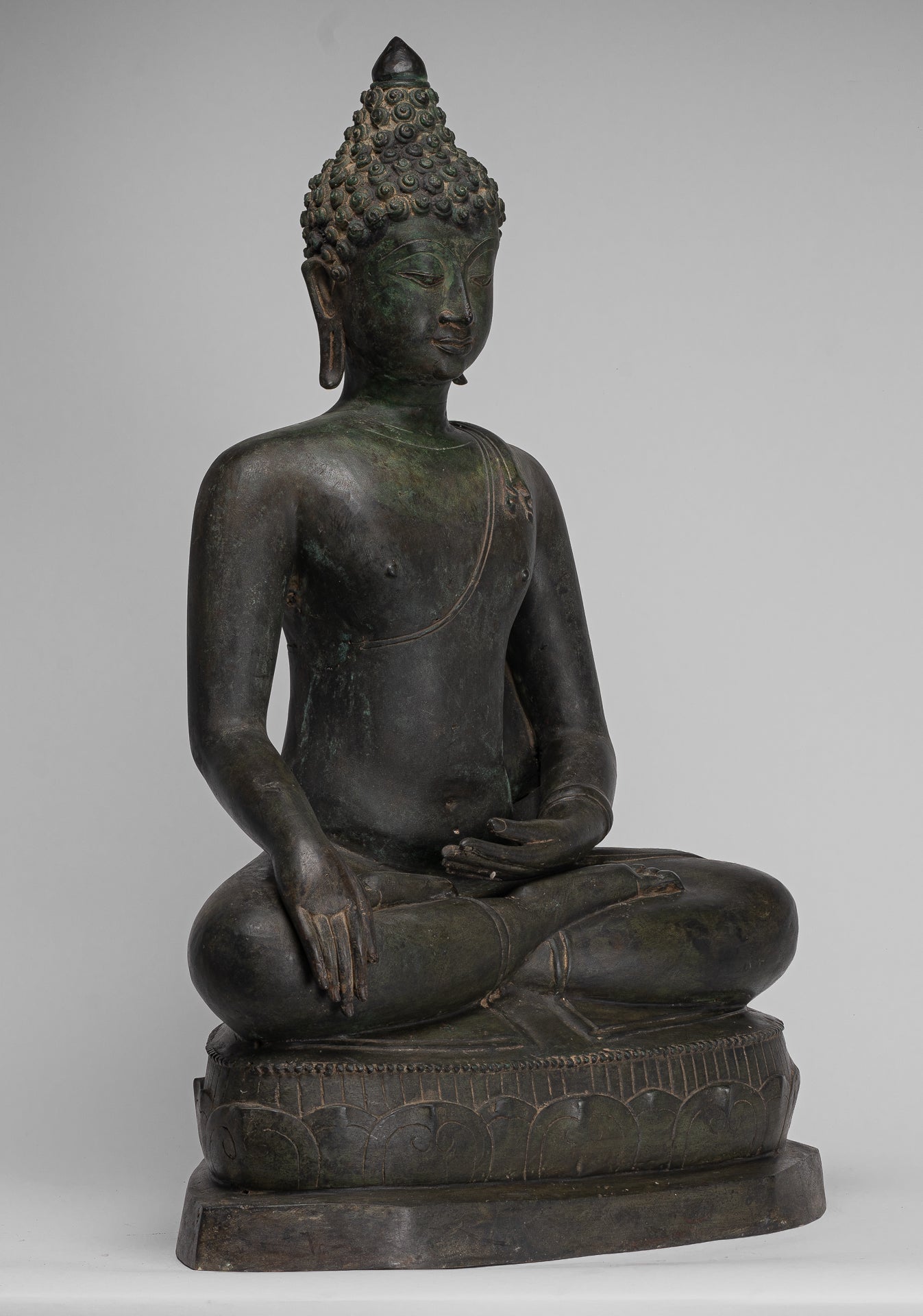 Large Buddha Statue - Antique Thai Style Bronze Chiang Saen Enlightenment Buddha Statue - 80cm/32"