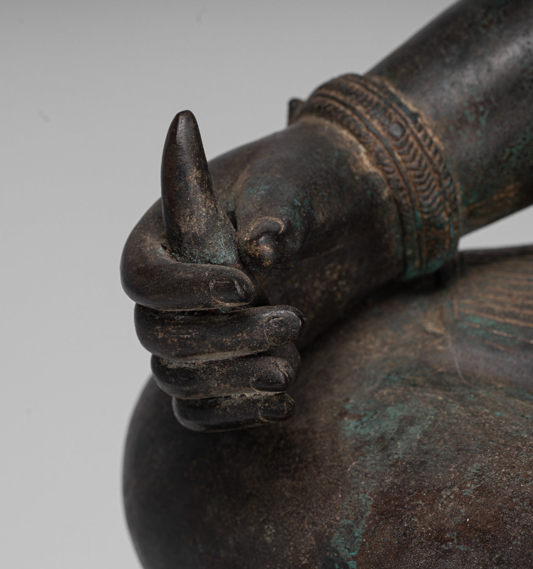 Ganesha Statue - Antique Thai Style Bronze Seated 4-Arm Ganesha Statue - 85cm/34"