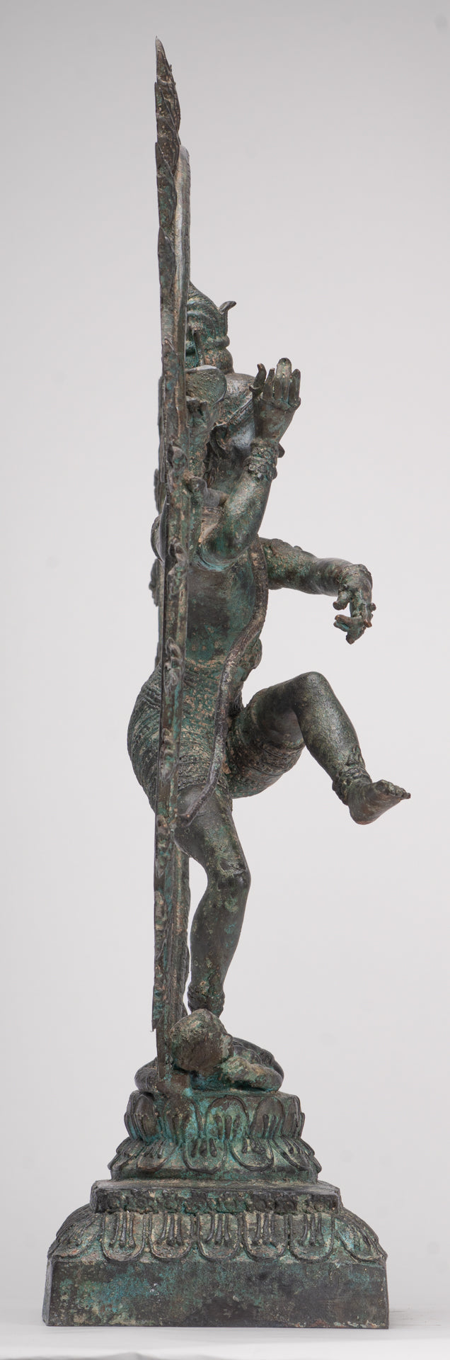 Shiva Statue - Antique Indian Style Bronze Dancing Shiva statue as Lord Nataraja - 66cm(26") Tall
