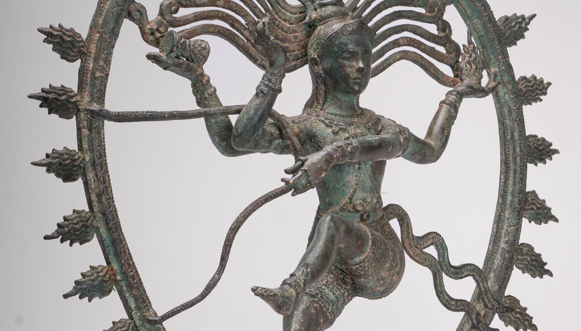 Shiva Statue - Antique Indian Style Bronze Dancing Shiva statue as Lord Nataraja - 66cm(26") Tall